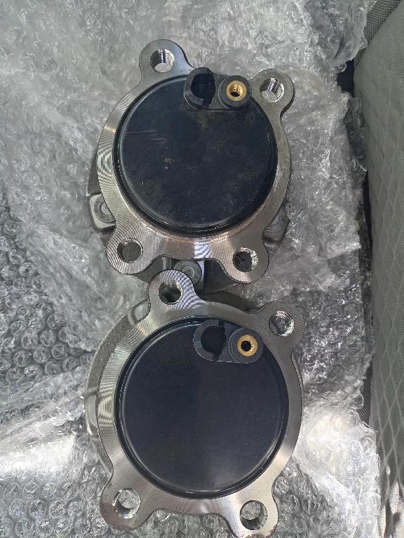 Piña Trasera Para Ford Escape SE 2WD 2020 -2024 OEM Foto 7288861-1.jpg