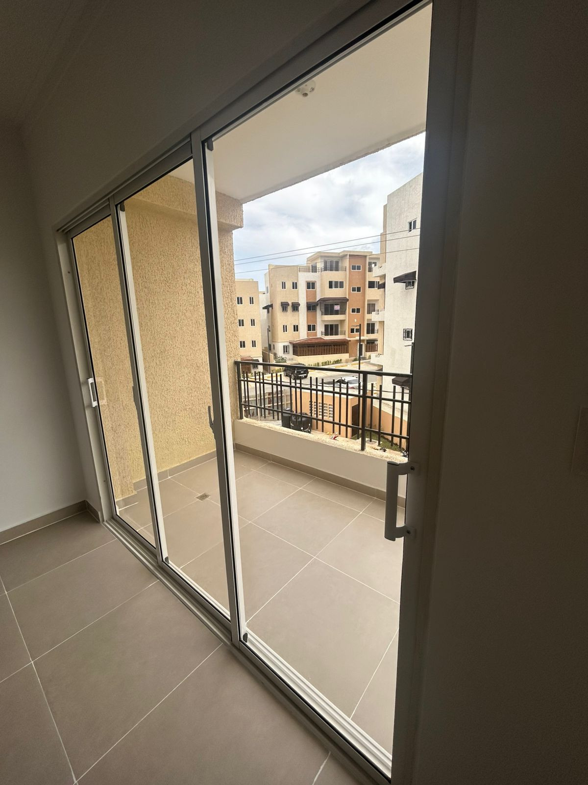 Apartamento en Venta –3 Habitaciones en Alameda  Foto 7288921-3.jpg