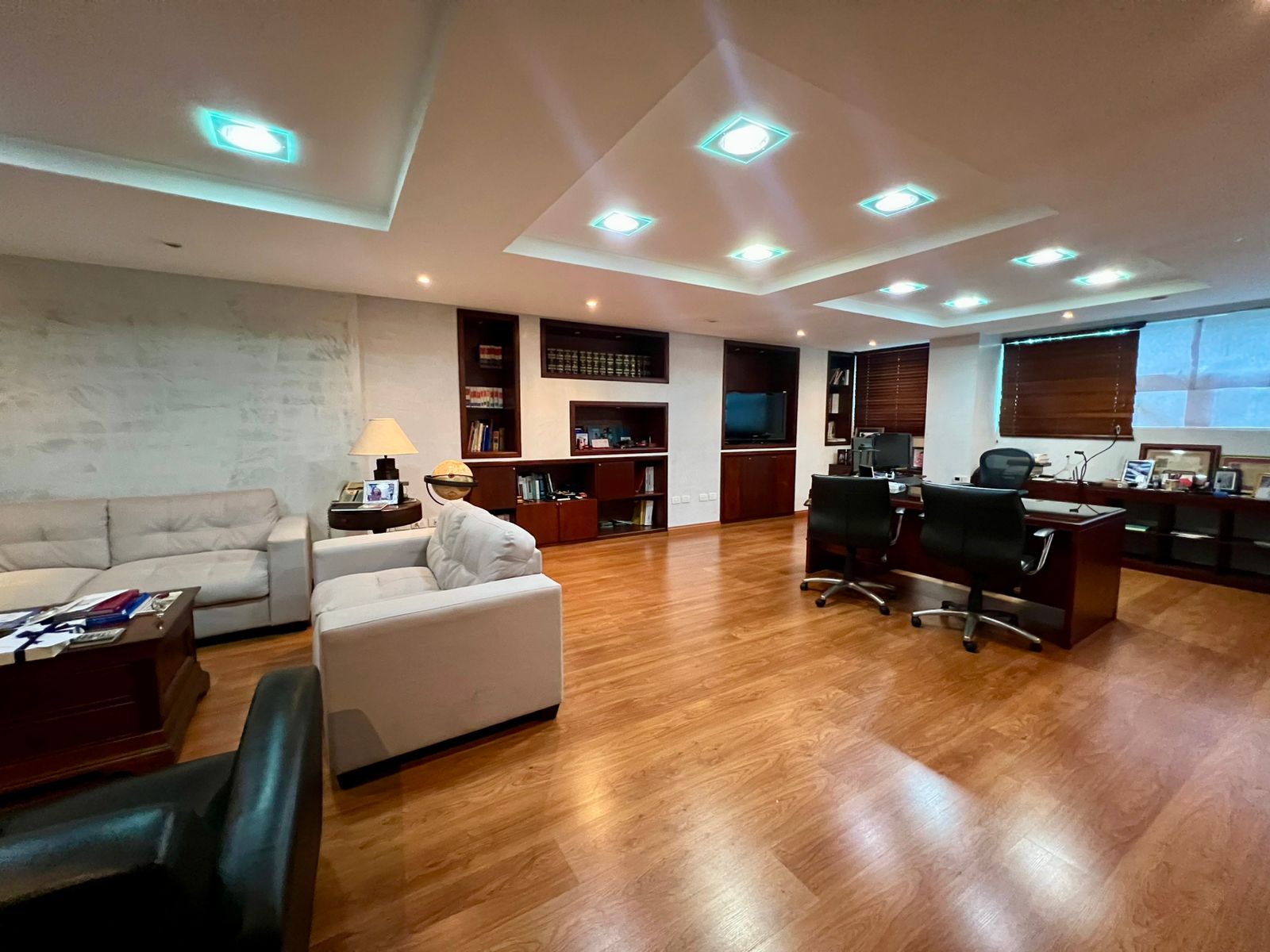 VENDO LOCAL COMERCIAL O DE OFICINAS EN EL VERGEL 1750 Mts.2 DE OPORTUN Foto 7289003-4.jpg