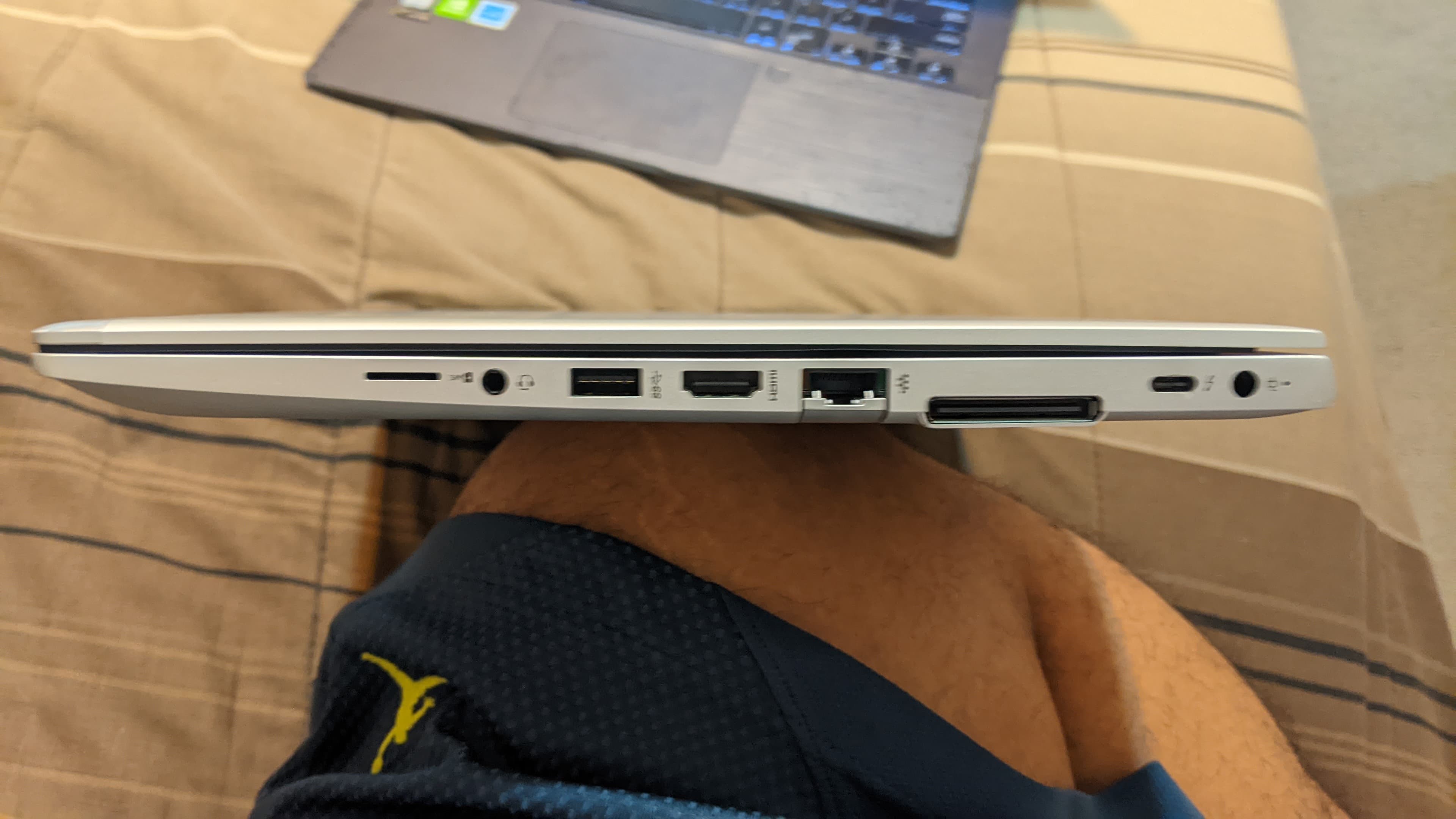 HP Elitebook 840 G5 Foto 7289008-4.jpg