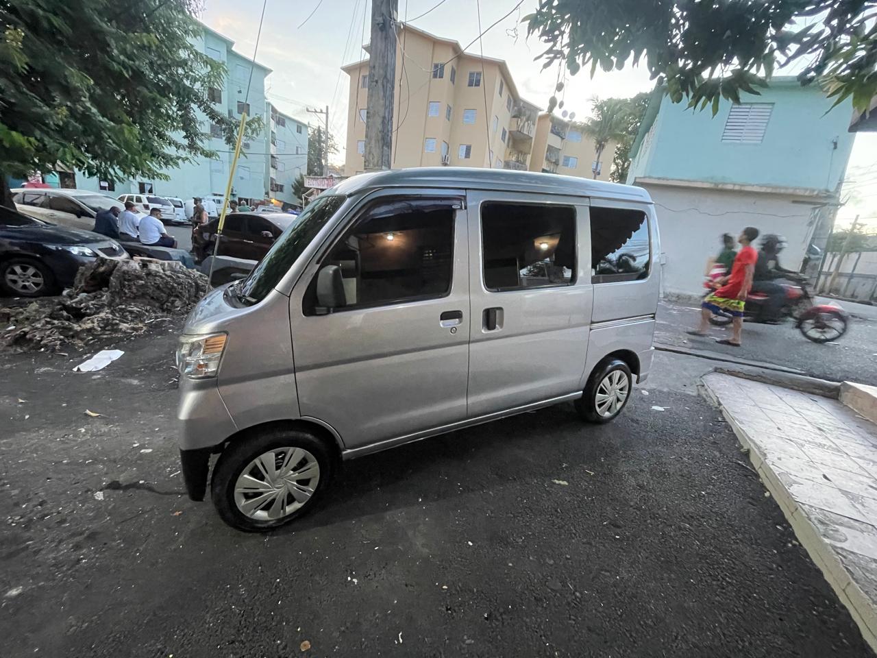 Vendo Daihatsu Hijet 2019 Foto 7289048-1.jpg