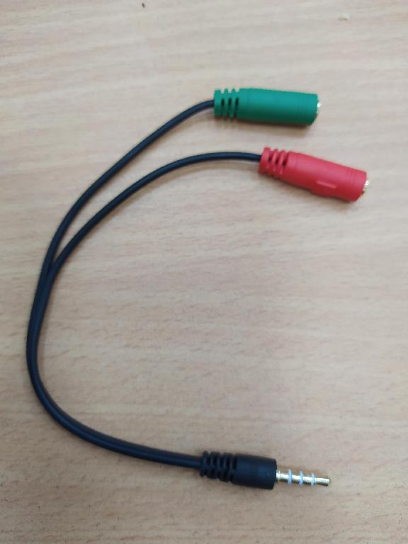 CABLE ADAPTADOR DIVISOR DE AUDIO  MICROFONO 10662 Foto 7289075-3.jpg