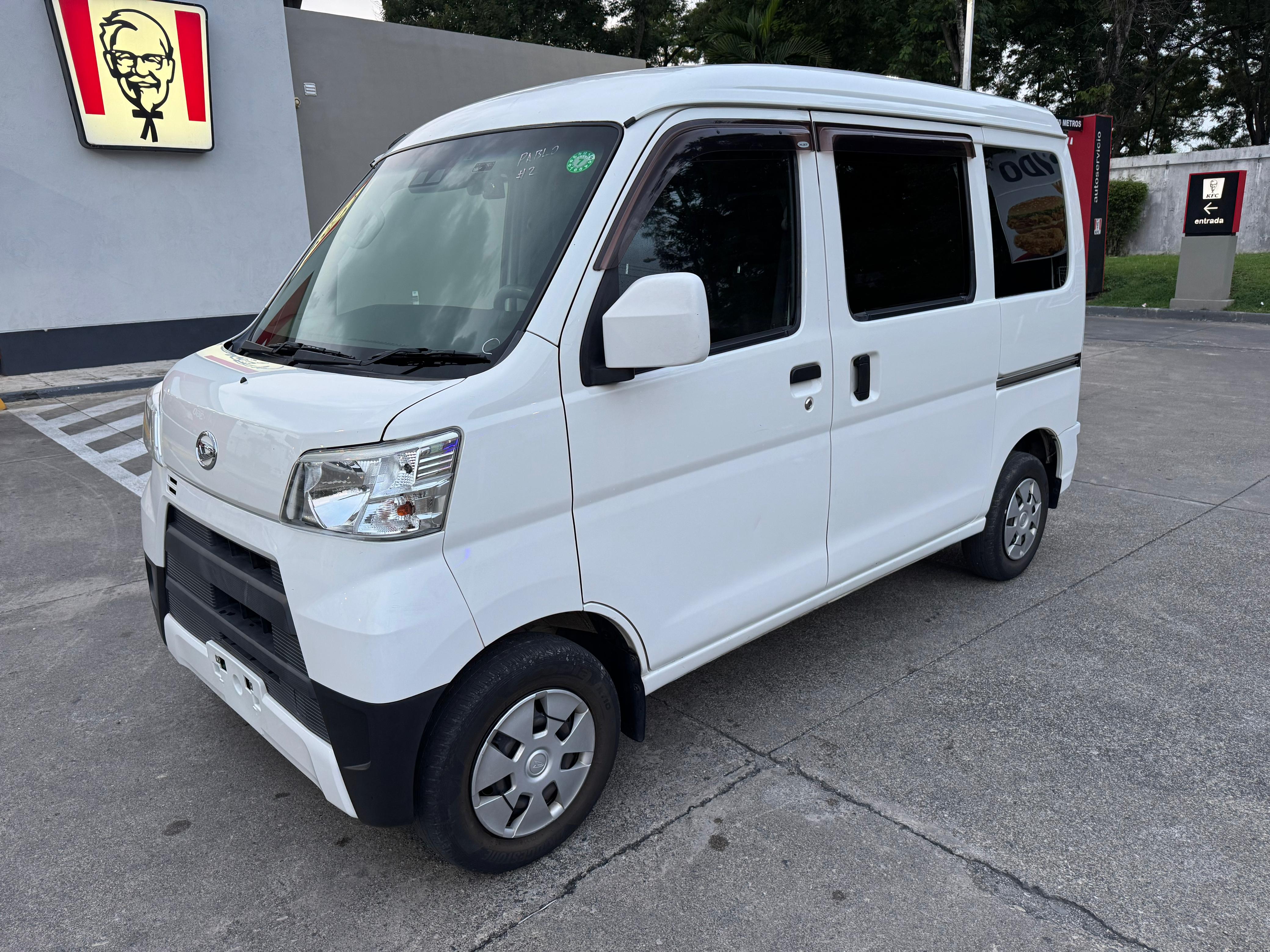 Daihatsu Hijet 2019 full Foto 7289096-1.jpg