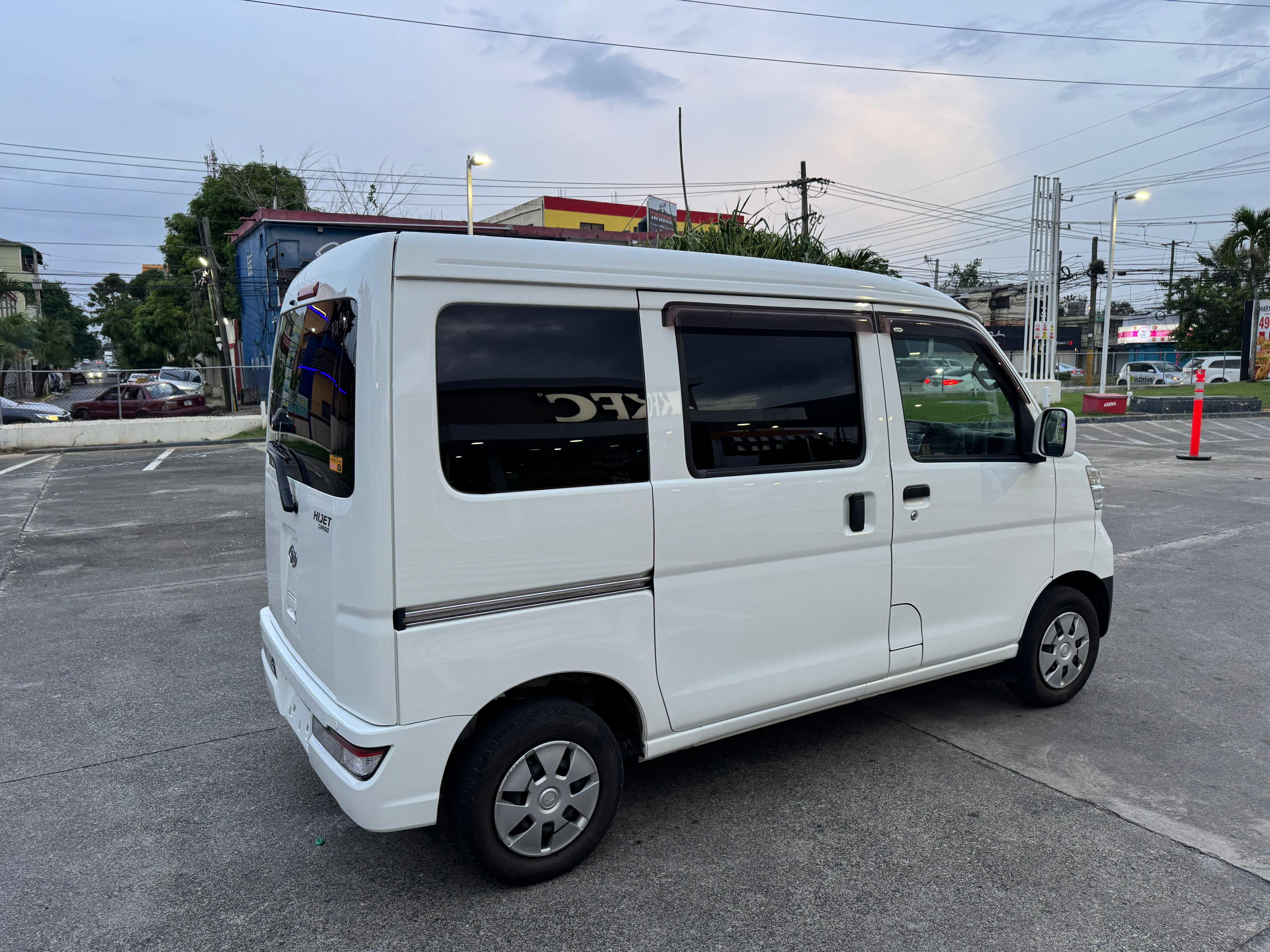 Daihatsu Hijet 2019 full Foto 7289096-3.jpg