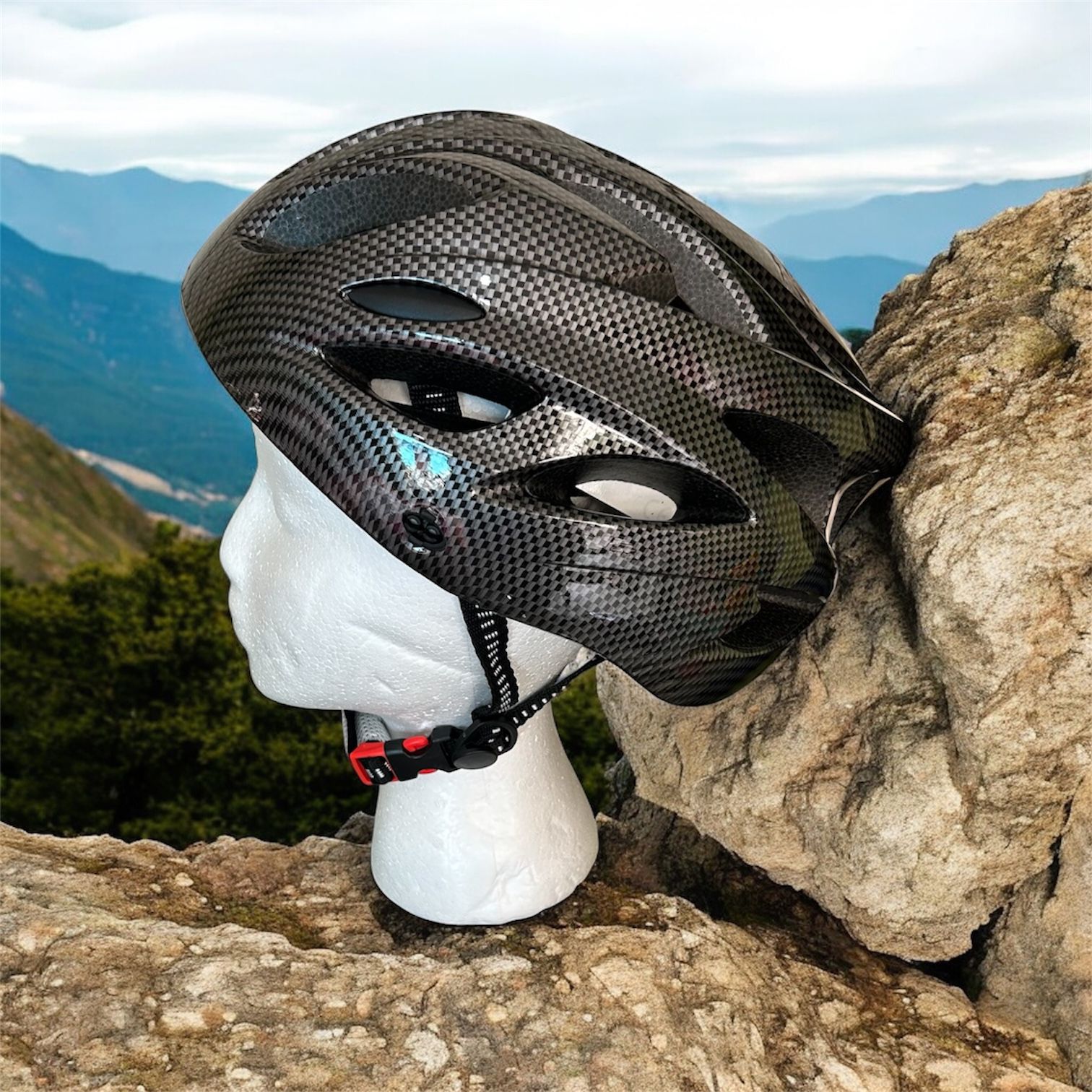 Casco de ciclismo  Foto 7289150-2.jpg