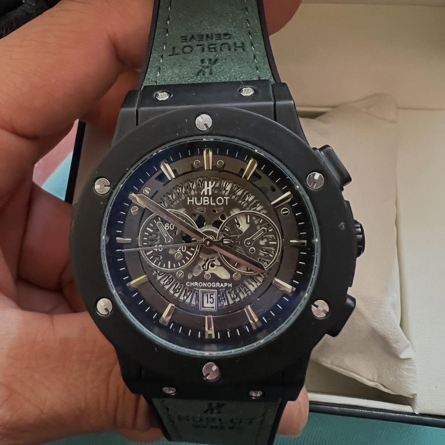 Reloj con mov en  cuarzo Pulsera silicona ajustable fechero Foto 7289847-1.jpg