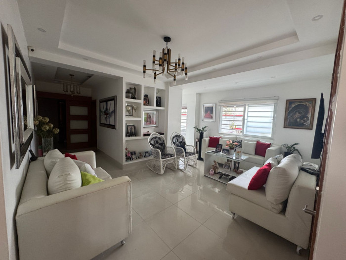 Se vende Apartamento de 4 Habitaciones en El Ensanche Ozama  Foto 7289869-10.jpg
