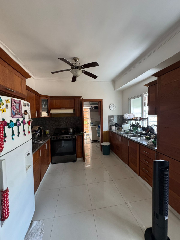 Se vende Apartamento de 4 Habitaciones en El Ensanche Ozama  Foto 7289869-2.jpg