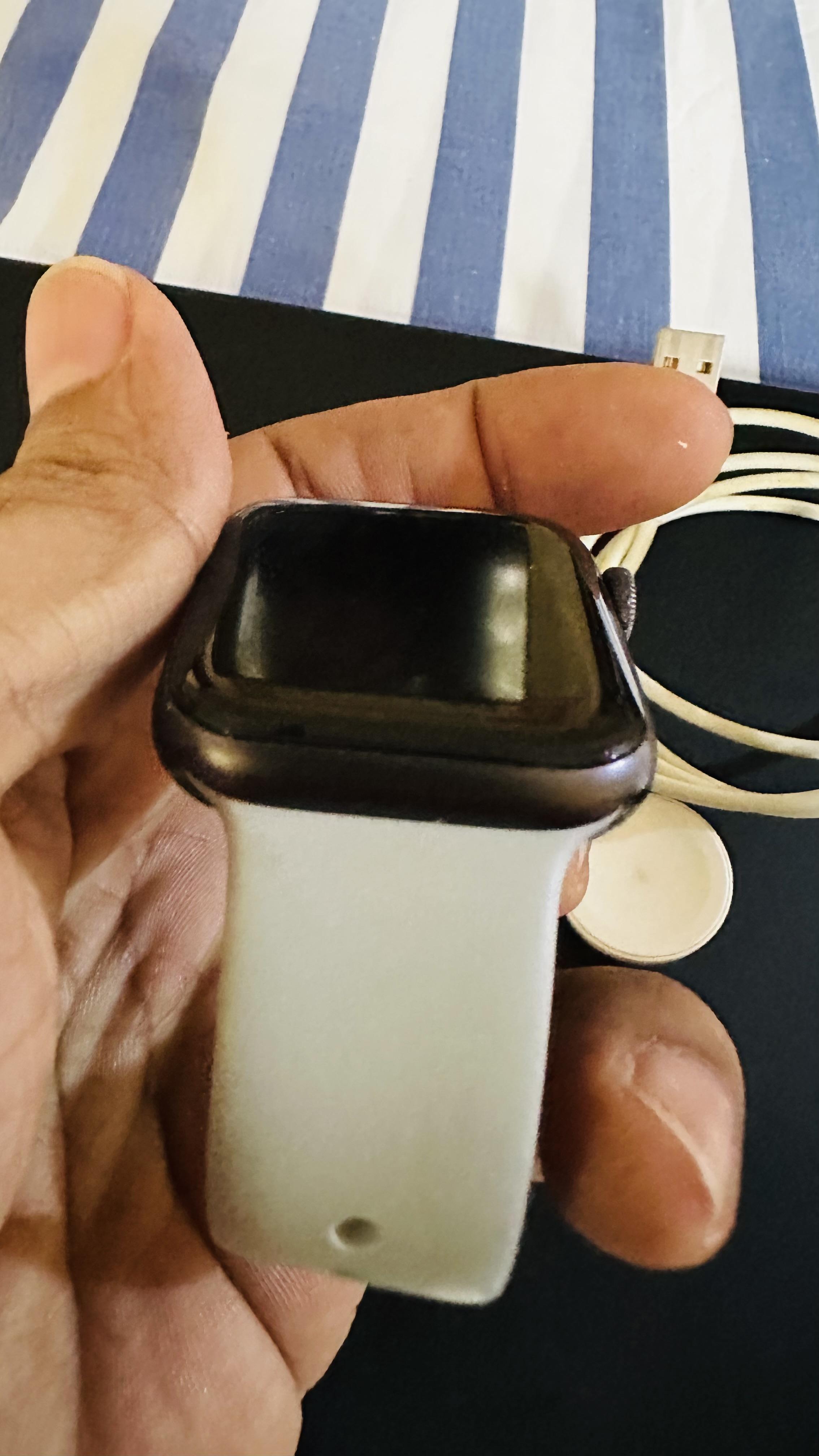 APPLE WATCH SE 44MM NIKE EDITION RECIEN LLEGADO EN PRECIO ⌚️???? Foto 7289906-5.jpg