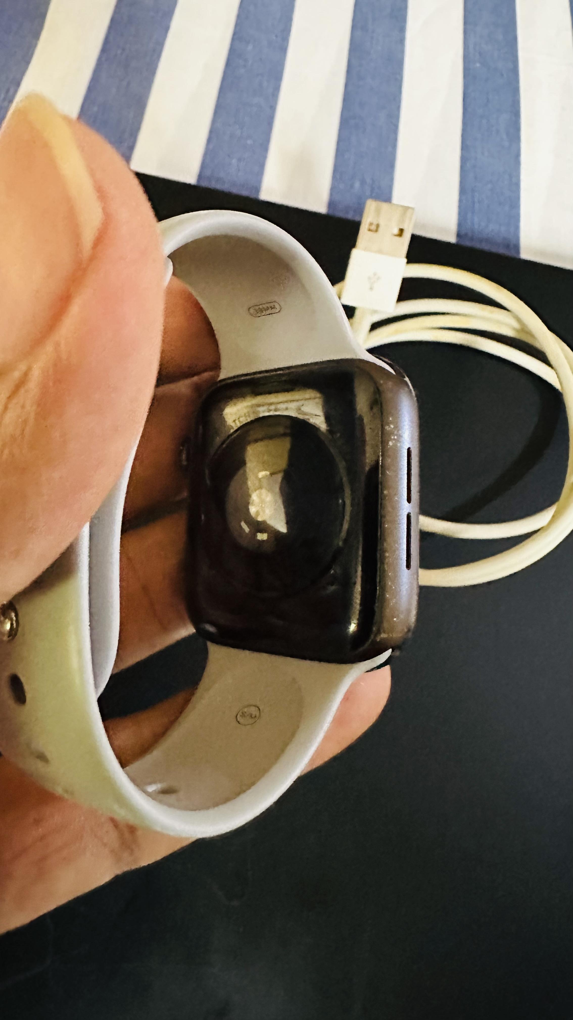 APPLE WATCH SE 44MM NIKE EDITION RECIEN LLEGADO EN PRECIO ⌚️???? Foto 7289906-7.jpg