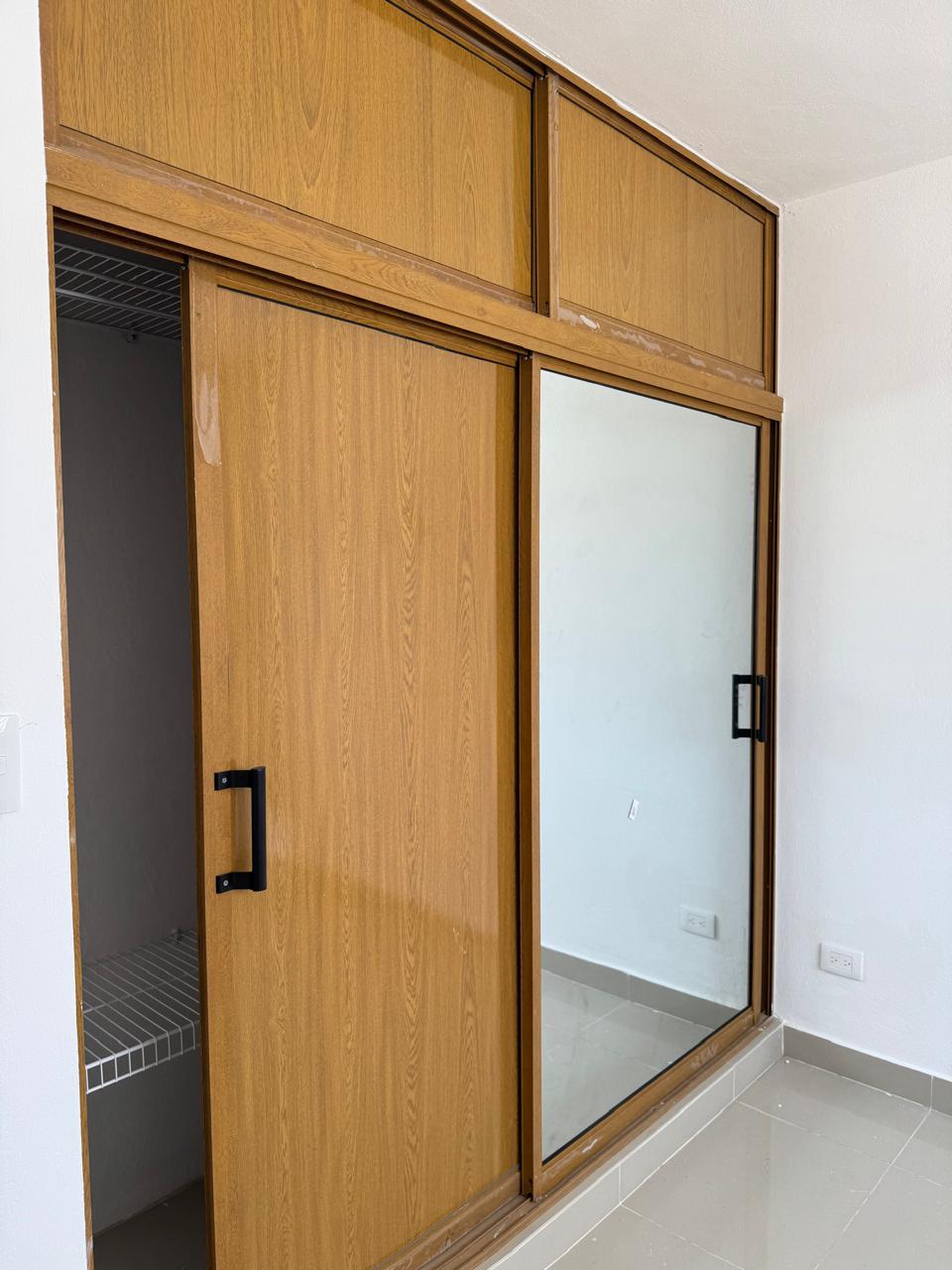 ???? EN RENTA – APARTAMENTO EN SANTIAGO PRÓXIMO A LA ZONA FRANCA DE RA Foto 7290046-10.jpg