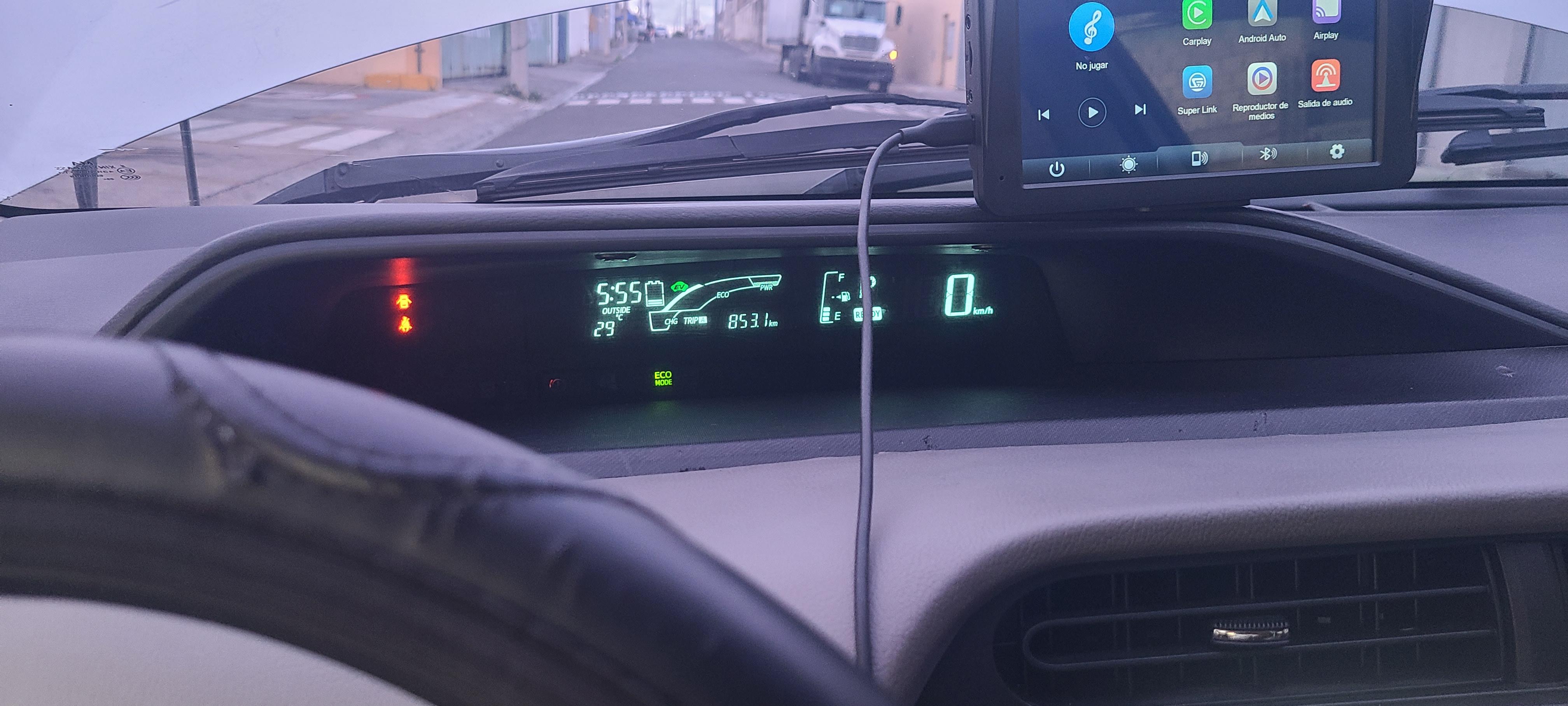Toyota aqua prius c 2015 Foto 7290304-8.jpg