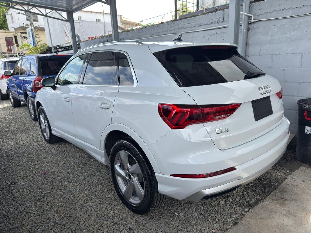 Audi Q3 2021 Quattro Foto 7290328-2.jpg
