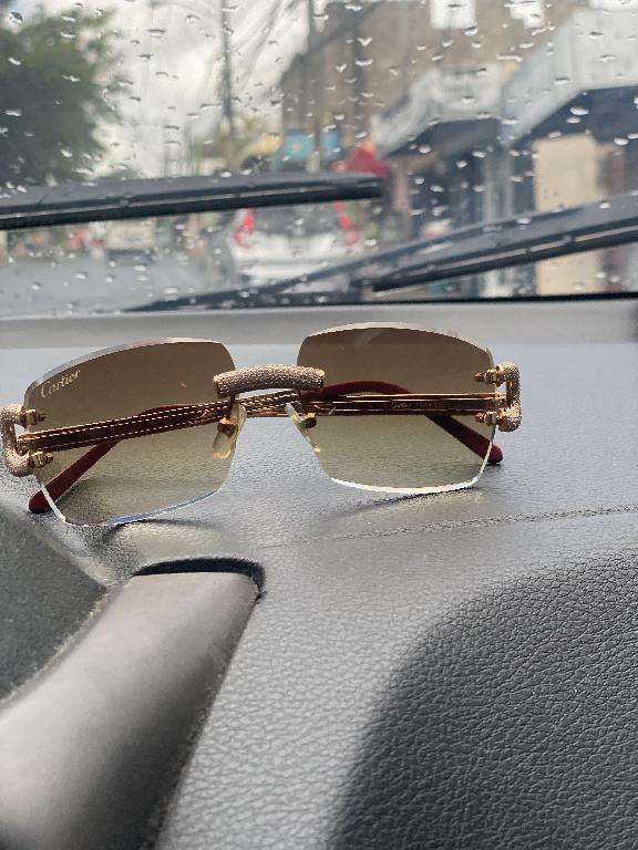 Lentes Cartier exótico originales  en Santo Domingo Norte Foto 7290335-1.jpg