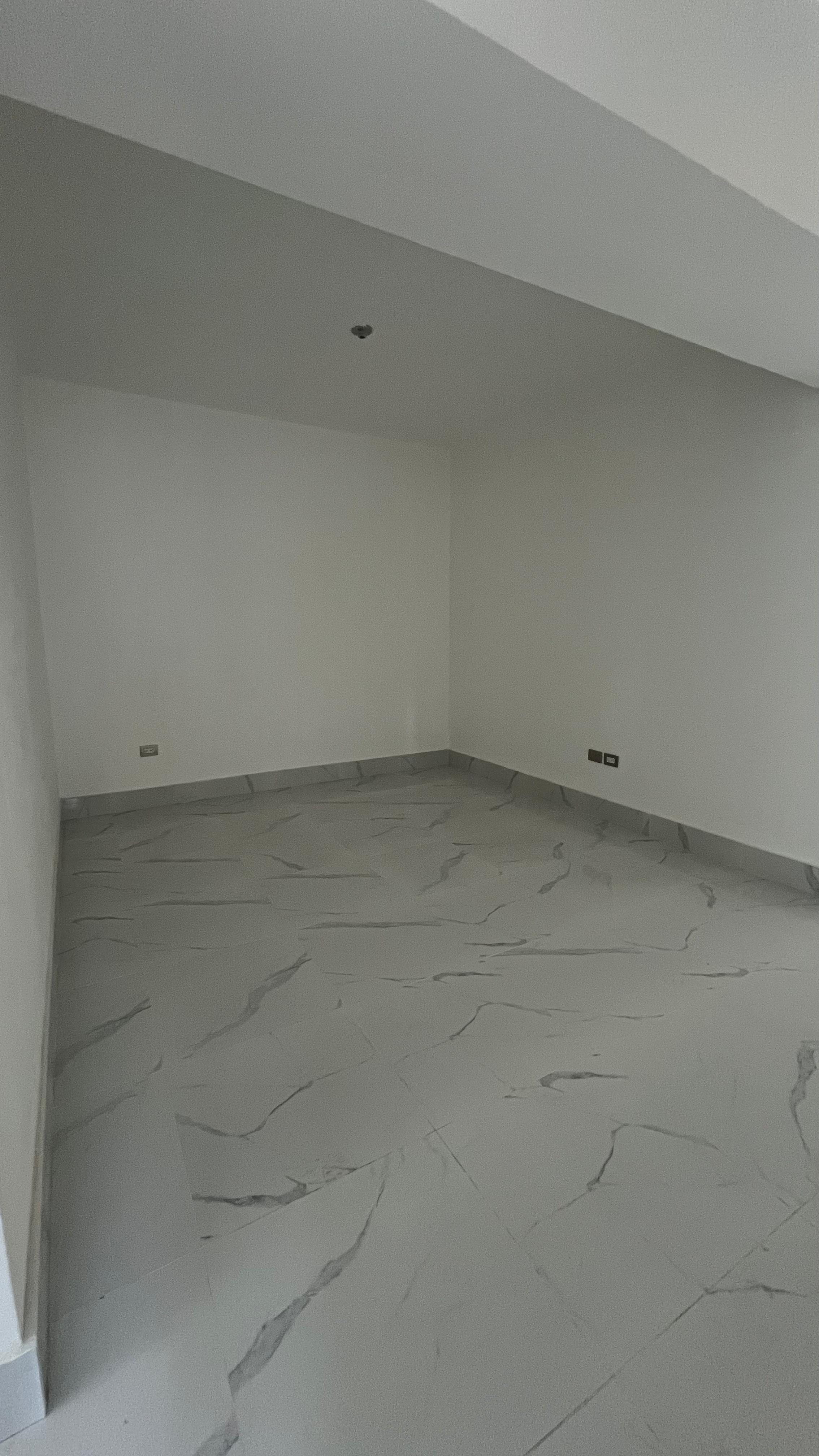 Amplio apartamento en venta en Piantini Foto 7290396-7.jpg