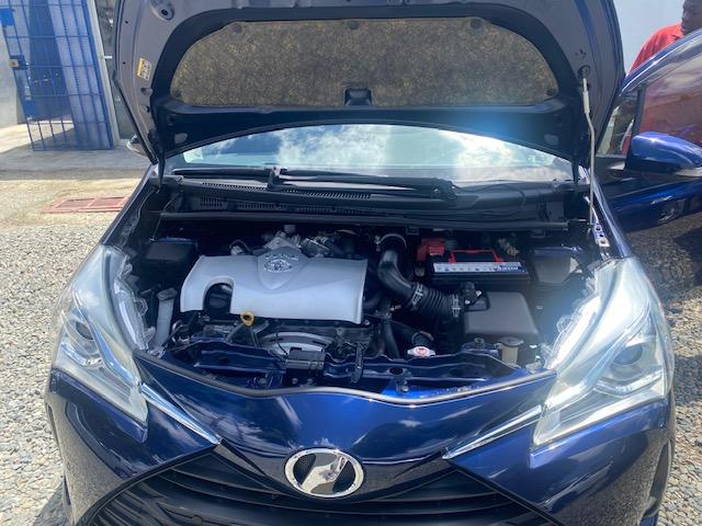 TOYOTA VITZ RECIEN IMPORTADO AÑO 2019 EXCELENTES CONDICIONES Foto 7290440-11.jpg
