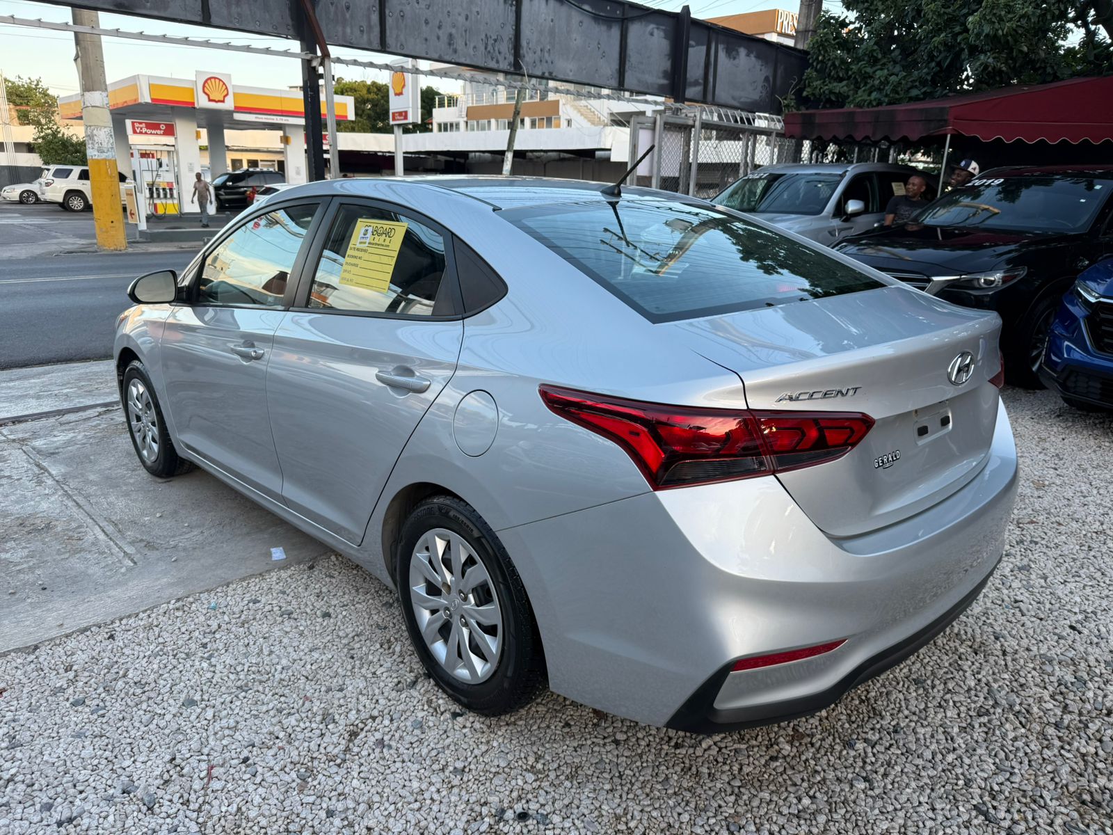 HYUNDAI ACCENT SE 2020 Foto 7290862-6.jpg