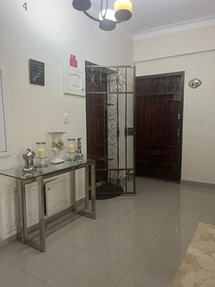 Apartamento amueblado en alquiler en el Naco Foto 7290931-1.jpg
