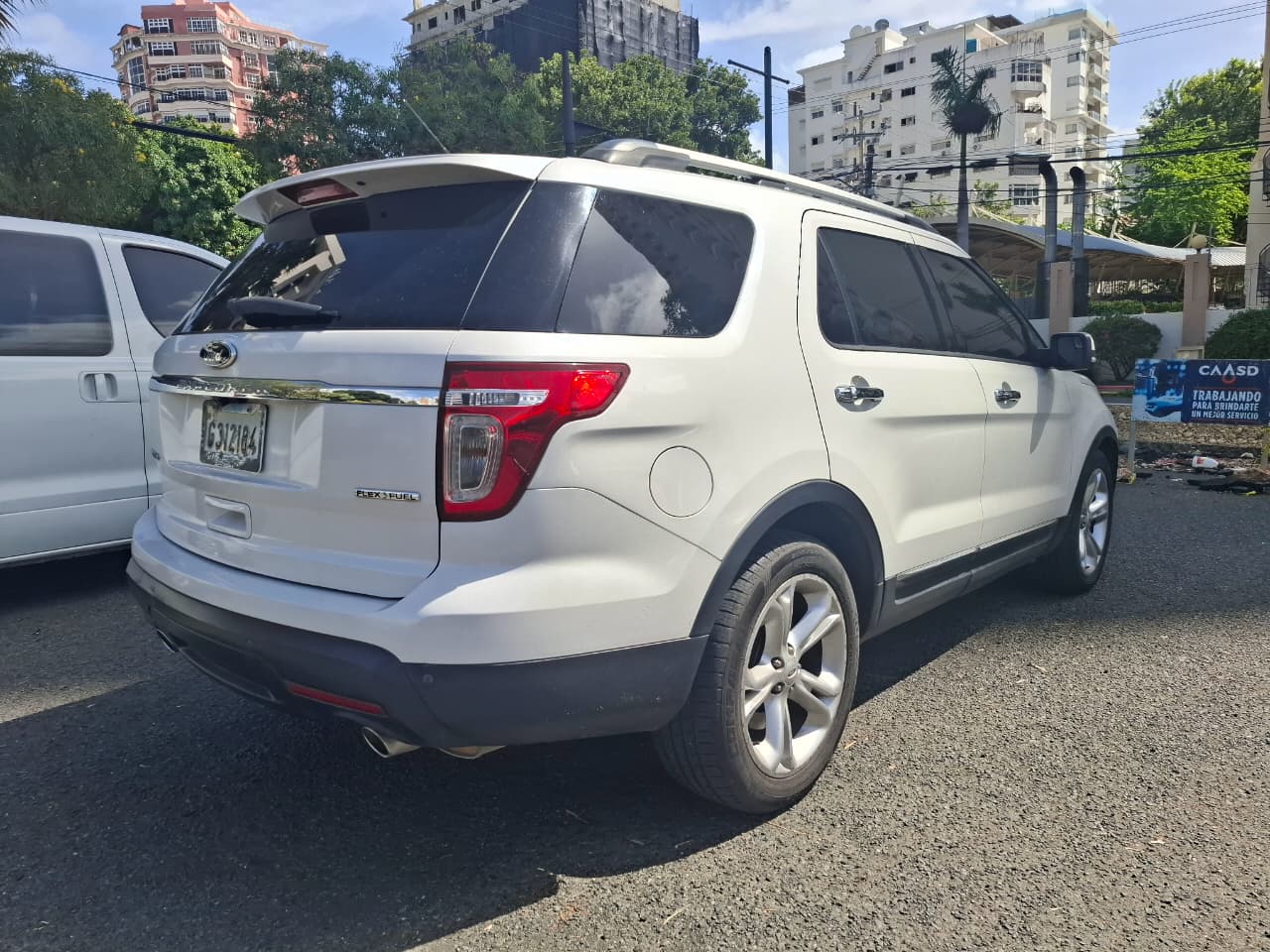Ford Explorer Limited 2014  Foto 7291073-5.jpg