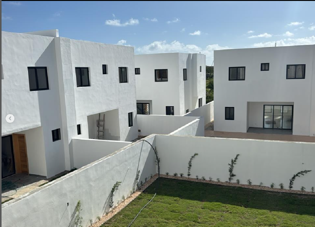 Villa de dos niveles en Punta Cana Foto 7291168-2.jpg