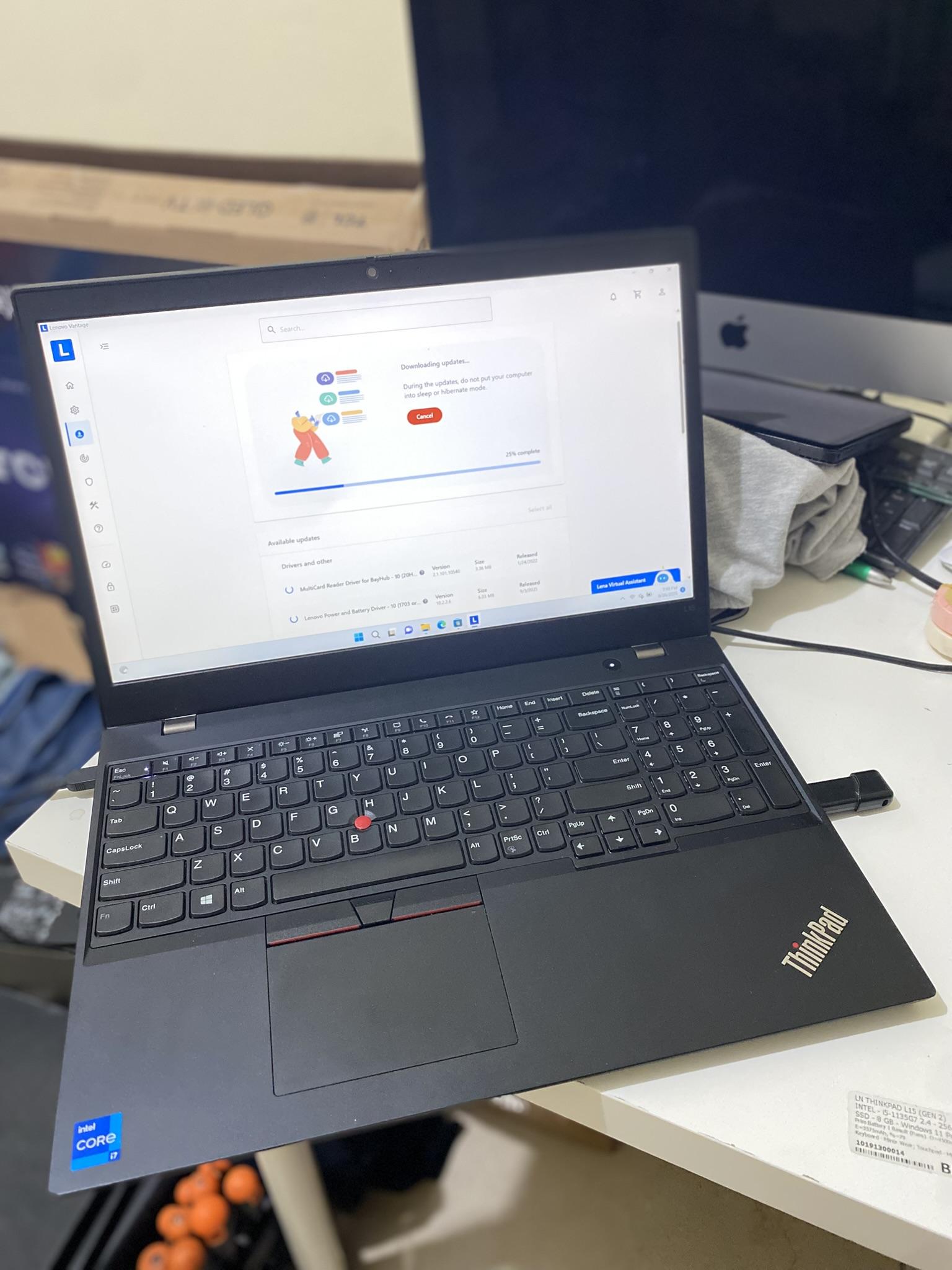 LAPTOP LENOVO L15 GEN 2 I7 11TH GEN/16GB RAM/512GB SSD Foto 7291172-3.jpg