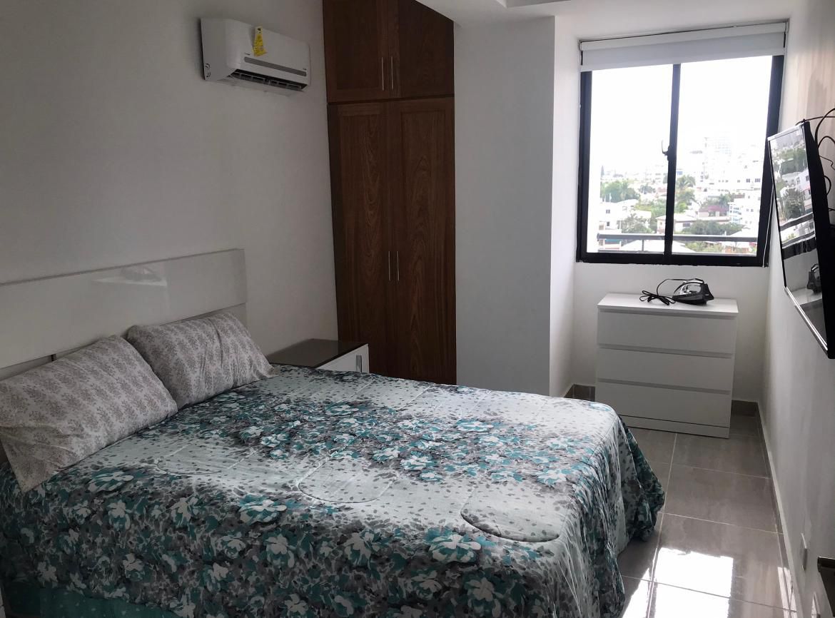 Vendo apartamento Ensanche Julieta  Foto 7291237-3.jpg