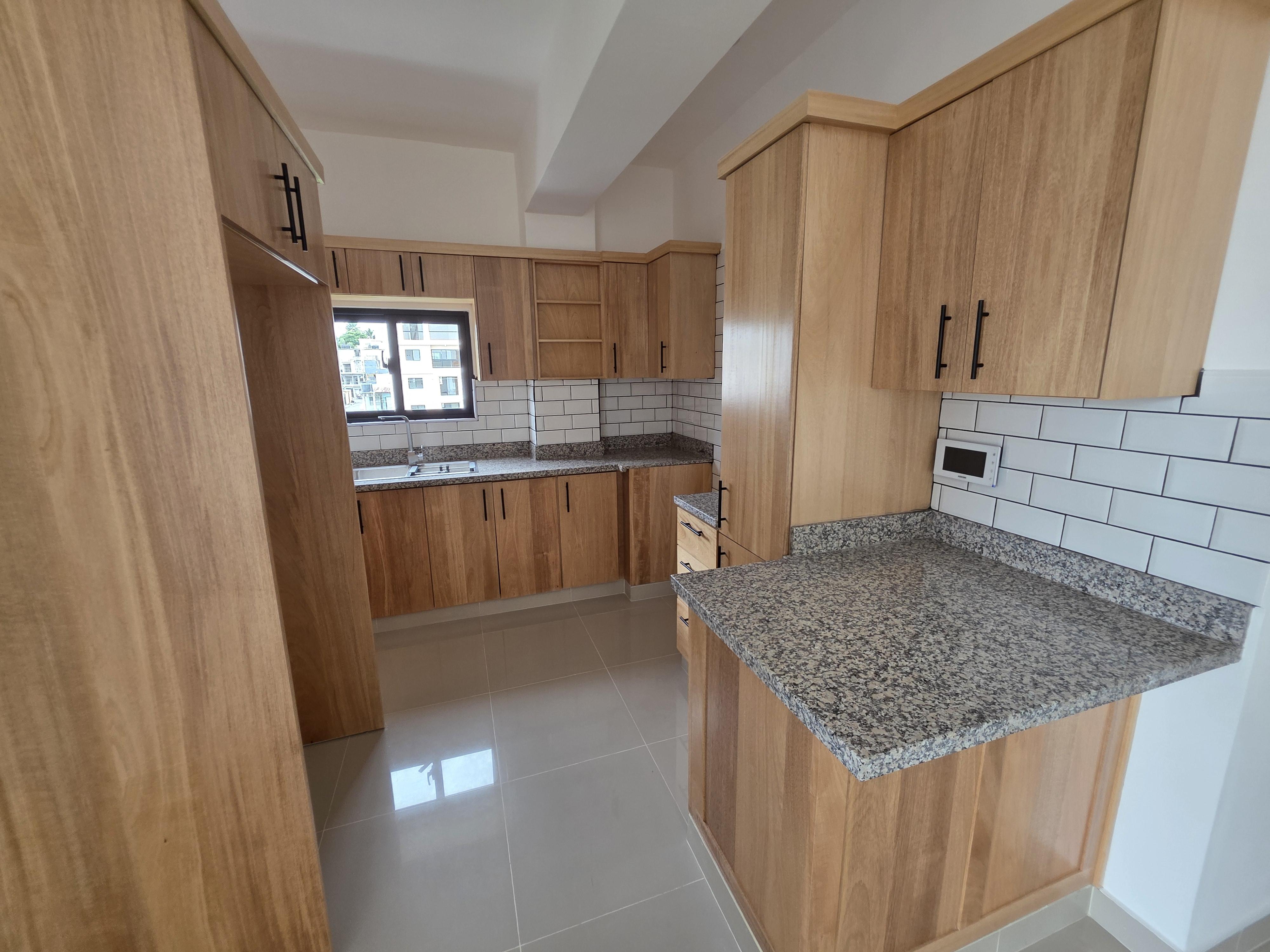 Vendo apartamento en Tropical del Este próximo al Coral Mall  Foto 7291243-5.jpg