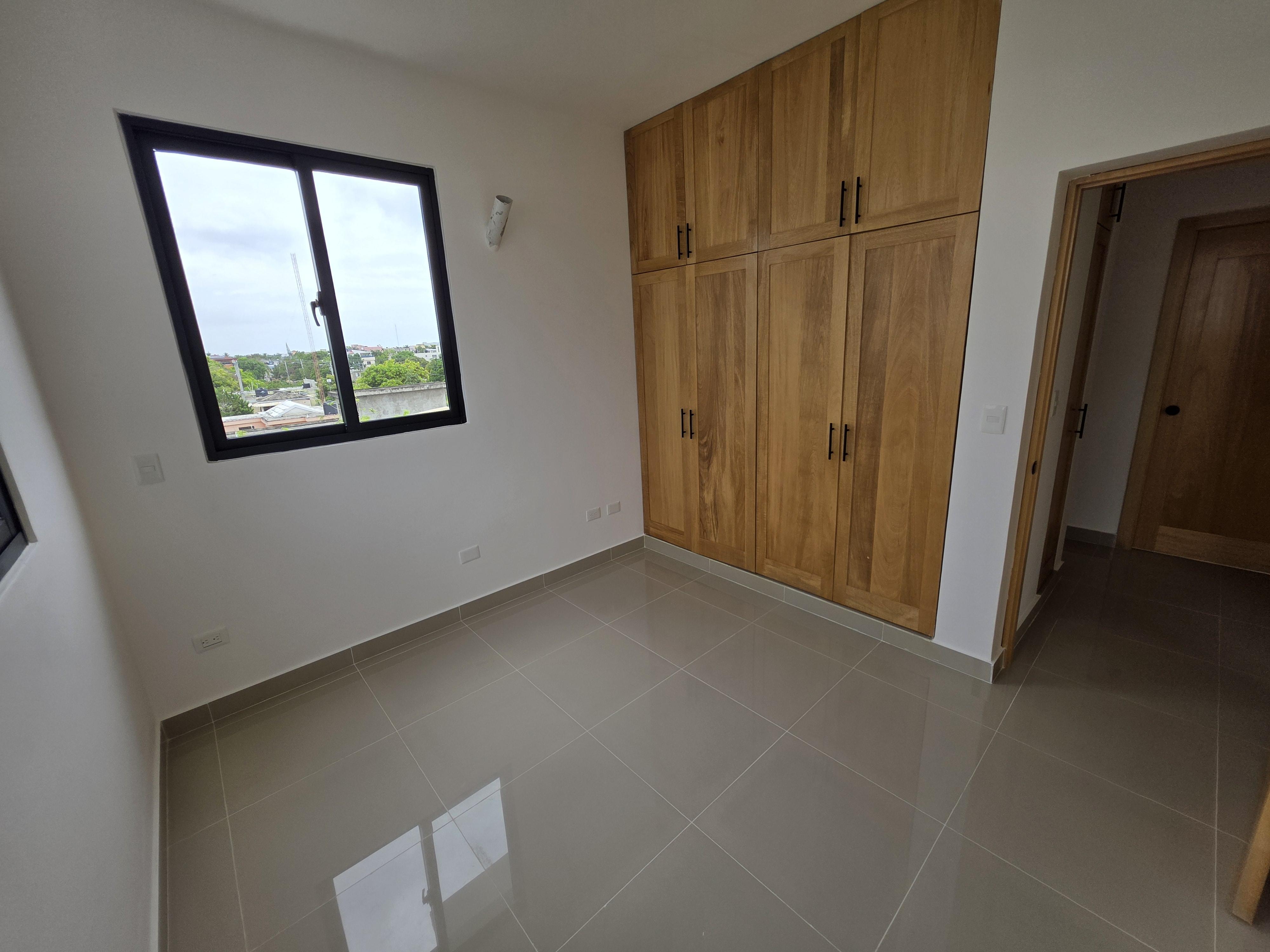 Vendo apartamento en Tropical del Este próximo al Coral Mall  Foto 7291243-8.jpg