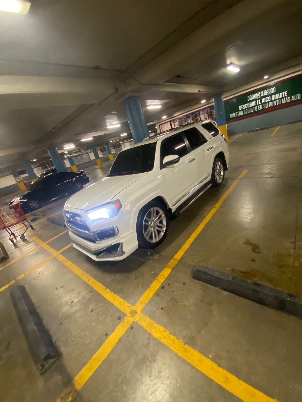 TOYOTA 4RUNNER RENTA Foto 7291351-11.jpg