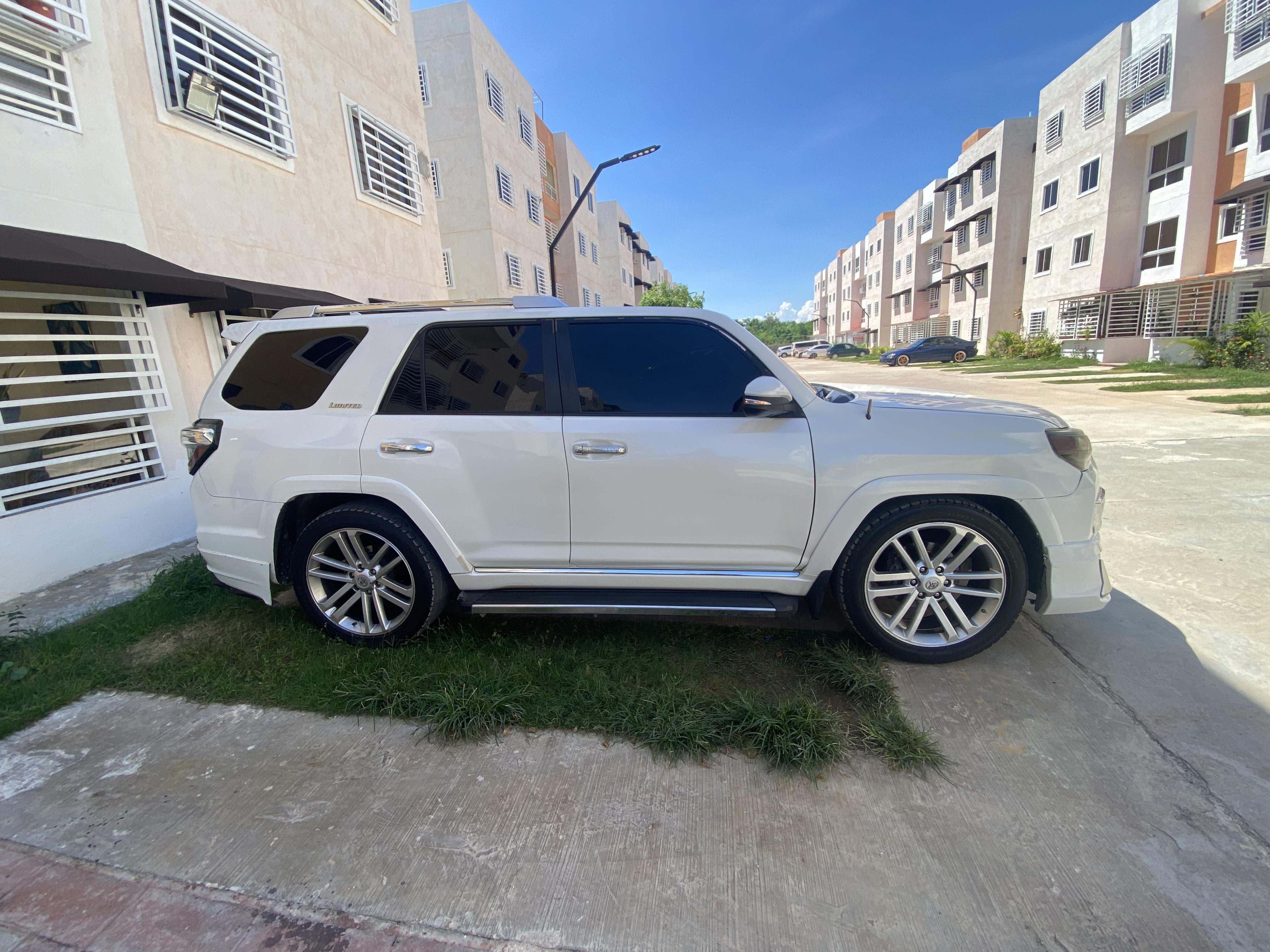 TOYOTA 4RUNNER RENTA Foto 7291351-5.jpg