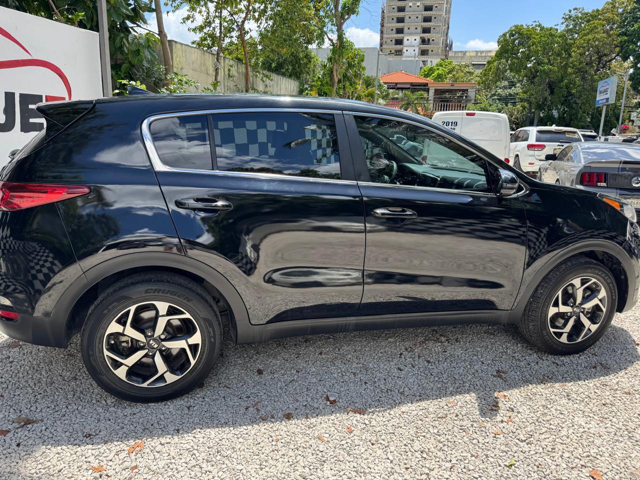 SE VENDE KIA SPORTAGE LX 2021 Foto 7291368-3.jpg