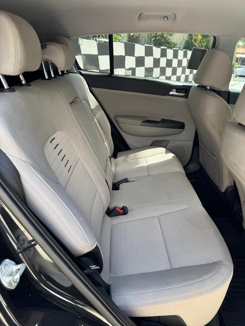 SE VENDE KIA SPORTAGE LX 2021 Foto 7291368-6.jpg