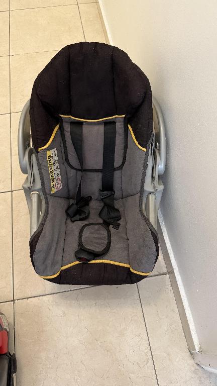 Silla para bebé carseat  Foto 7291387-1.jpg