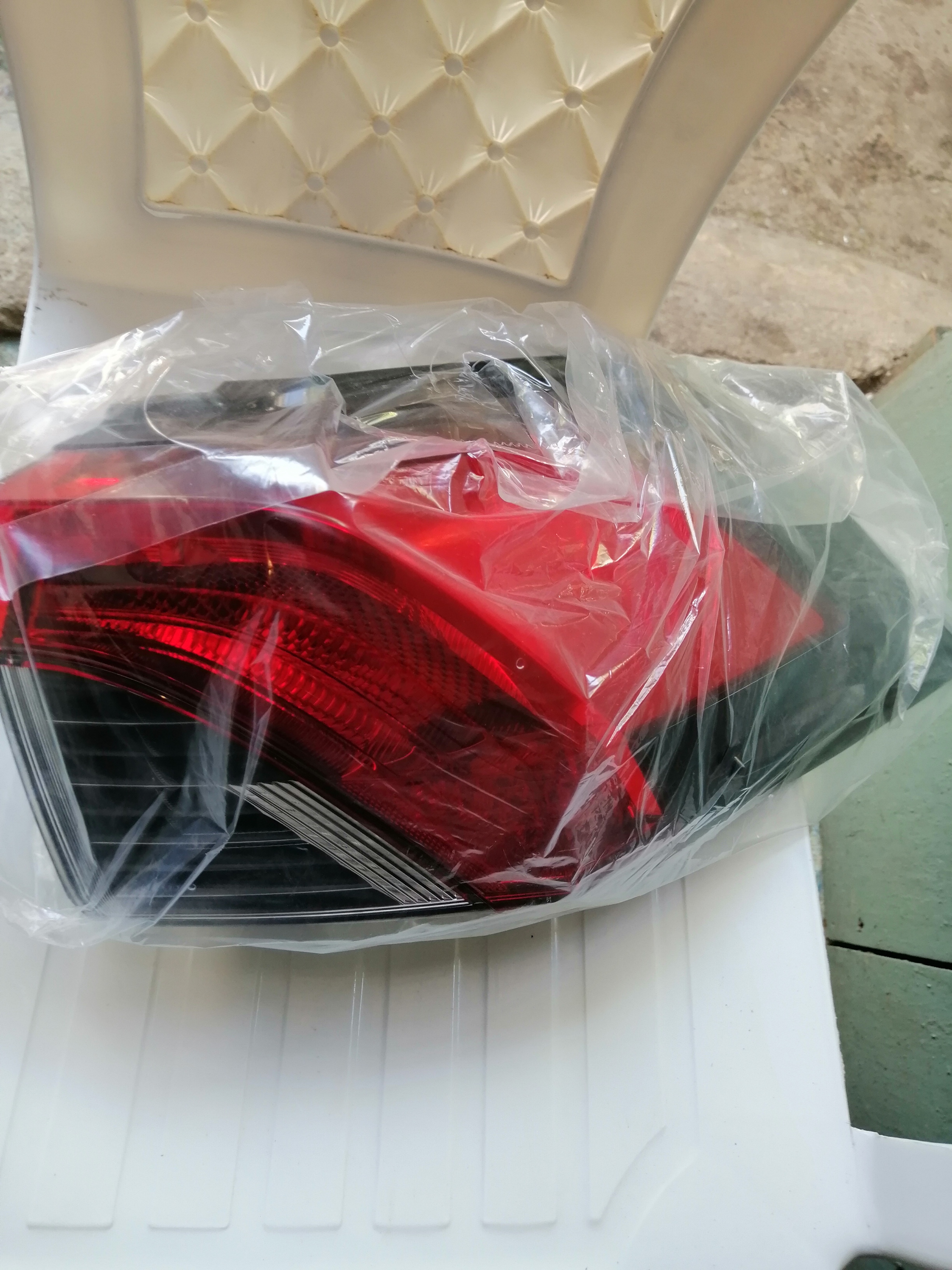 Micas para Toyota RAV4 XLE 2019/24 Nuevo original derecho  Foto 7291445-3.jpg