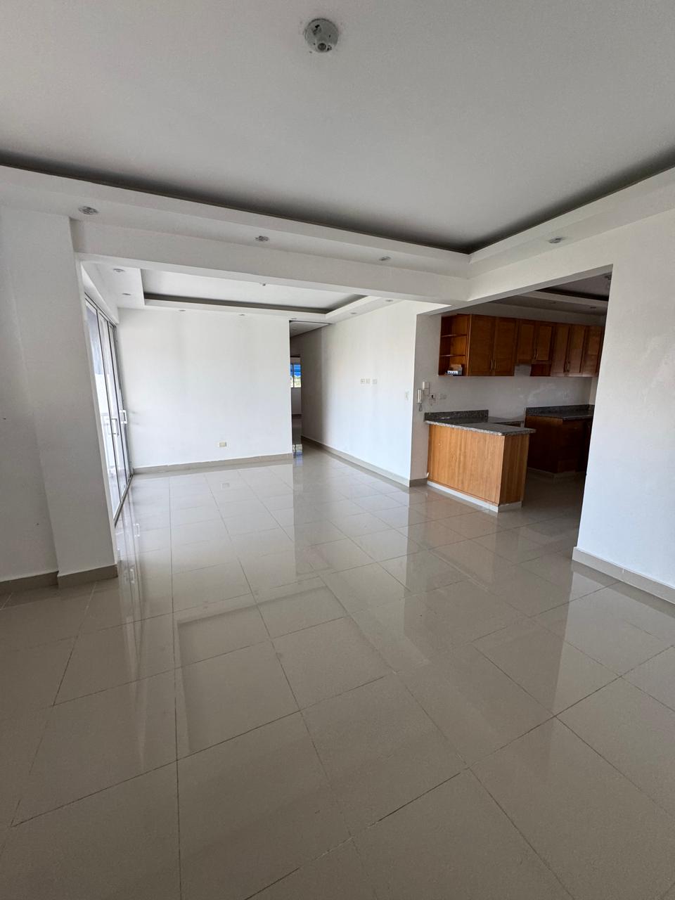 Apartamento en Vista Hermosa 4to nivel Santo Domingo Este Foto 7291461-3.jpg