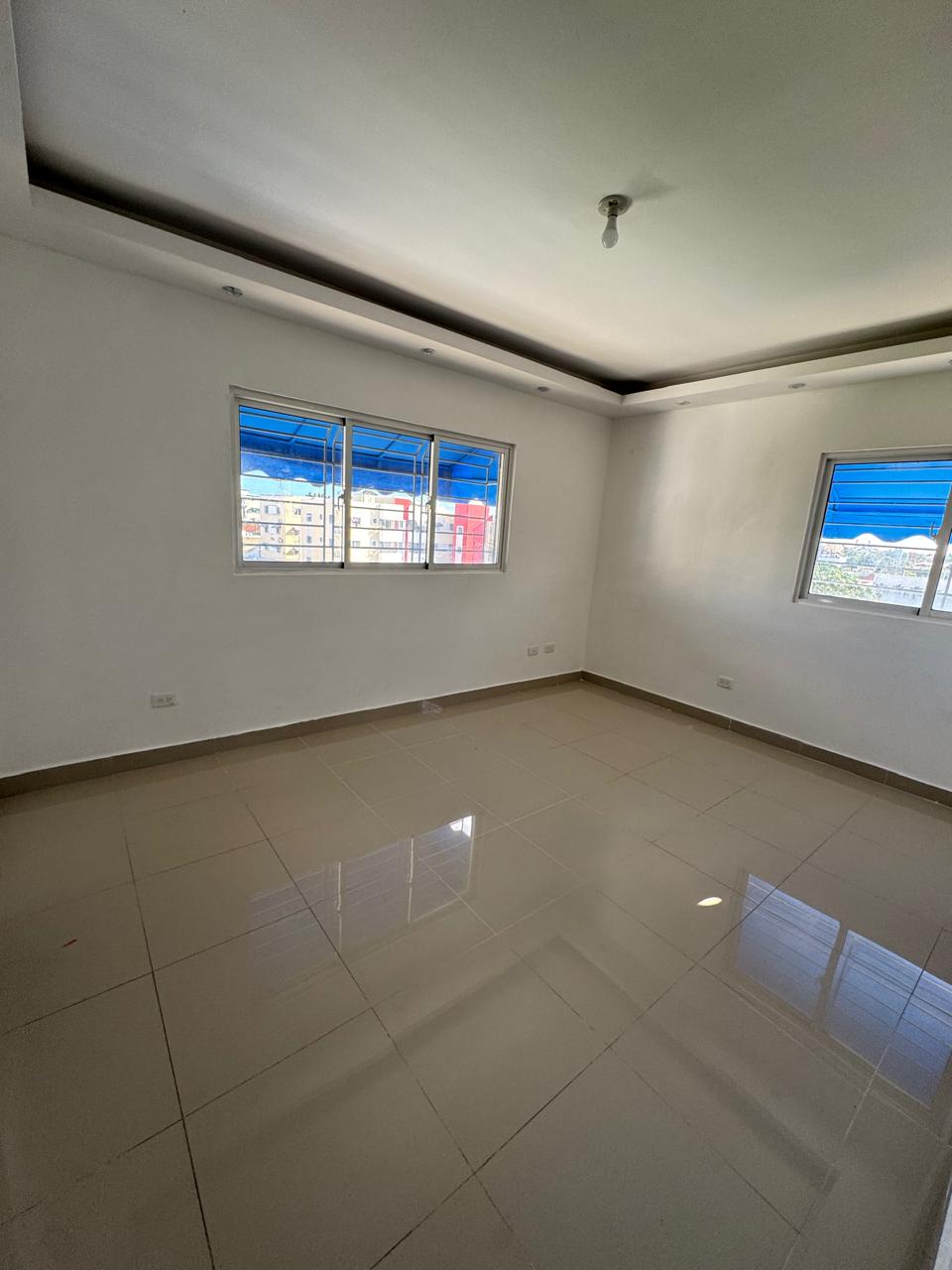 Apartamento en Vista Hermosa 4to nivel Santo Domingo Este Foto 7291461-9.jpg