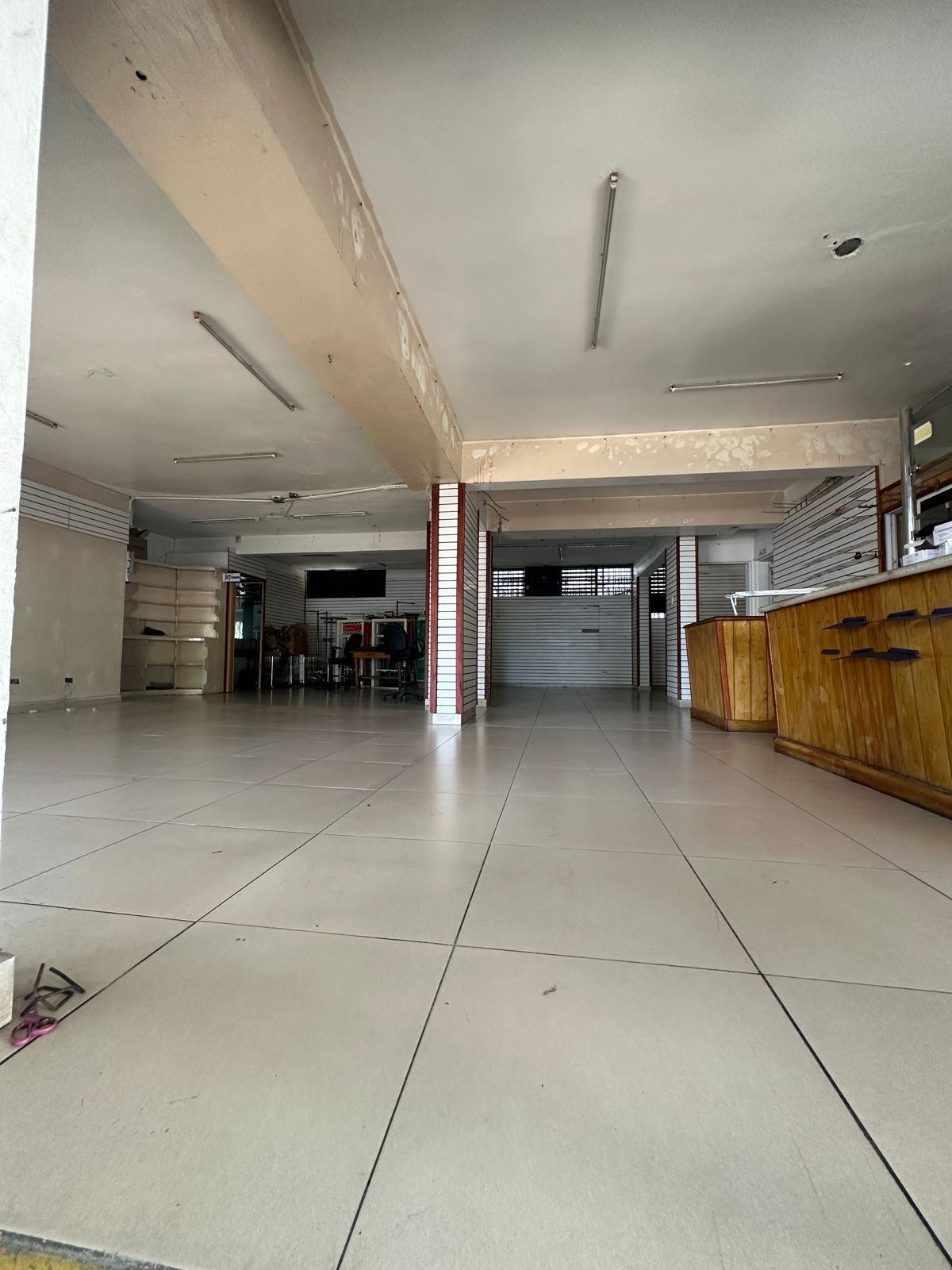 Local Comercial en Alquiler – Próximo a la Av. Independencia Gazcue  Foto 7291554-2.jpg