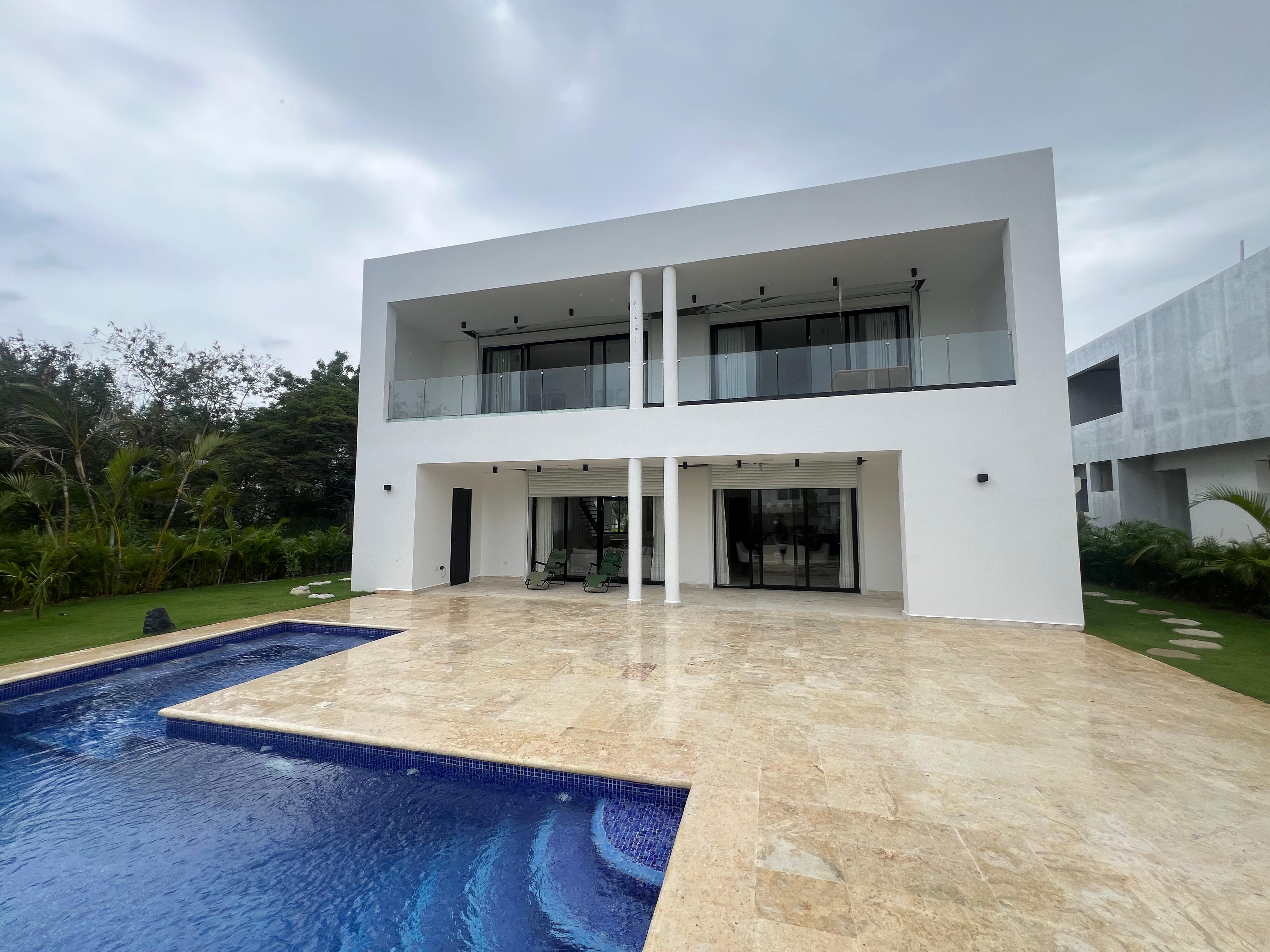 Vendo hermosa villa en Playa Nueva Romana  Foto 7291575-6.jpg