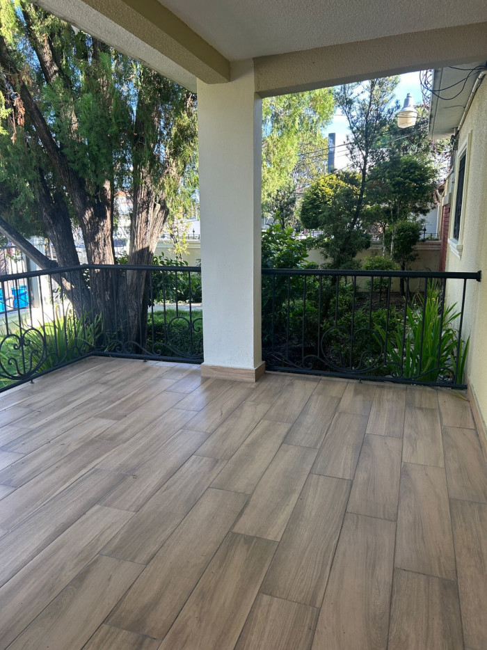 Casa en Los Prados  Uso Familiar O Comercial  Foto 7291637-6.jpg