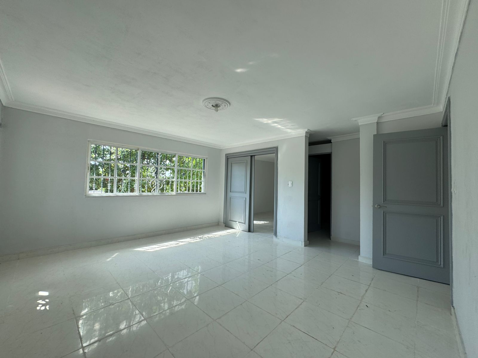 Se vende casa en Viejo Arroyo Hondo en residencial cerrado con garita  Foto 7291655-3.jpg