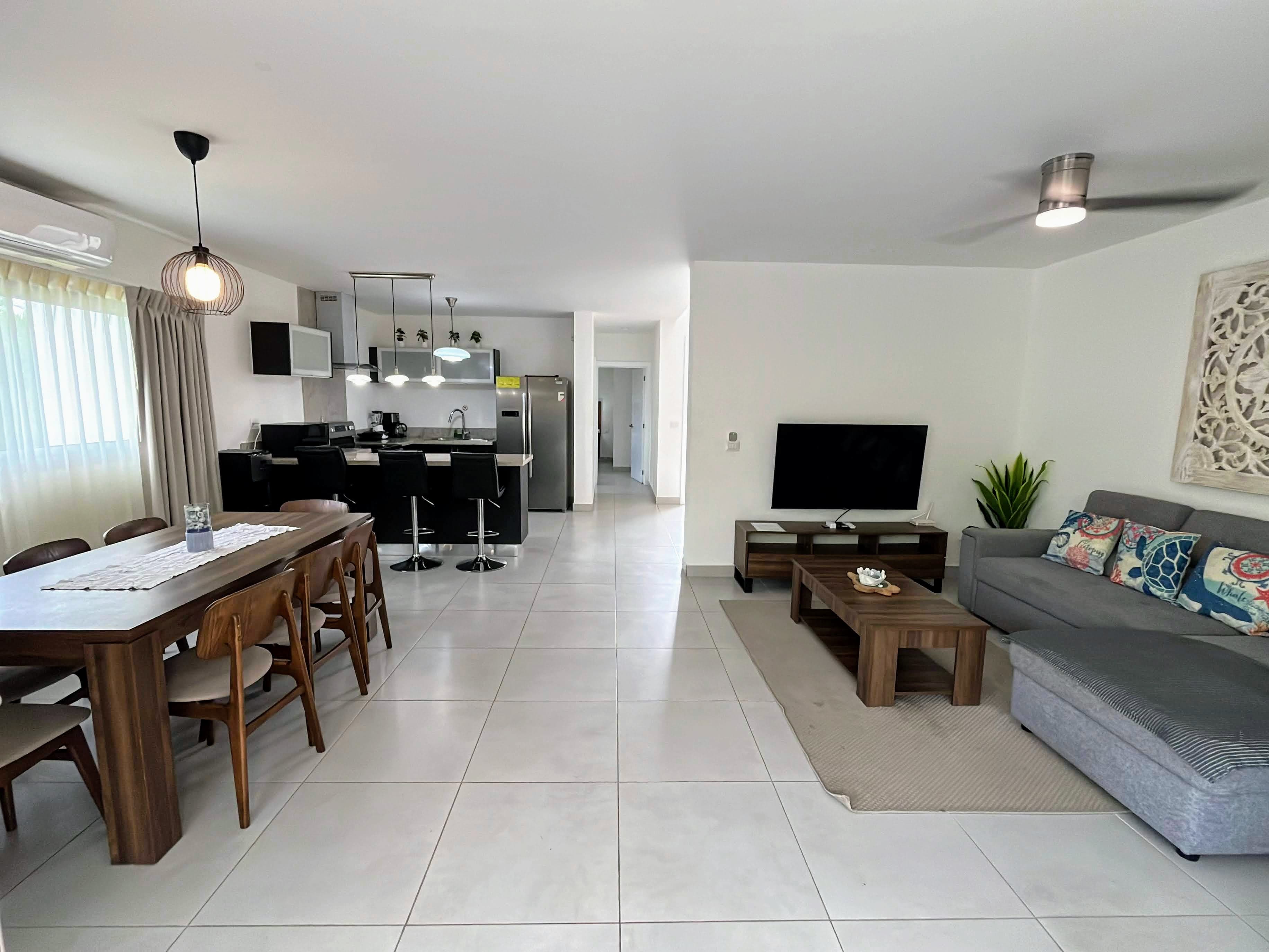 Villa de 3 Habitaciones en Venta en Playa Nueva Romana.  Foto 7291657-6.jpg