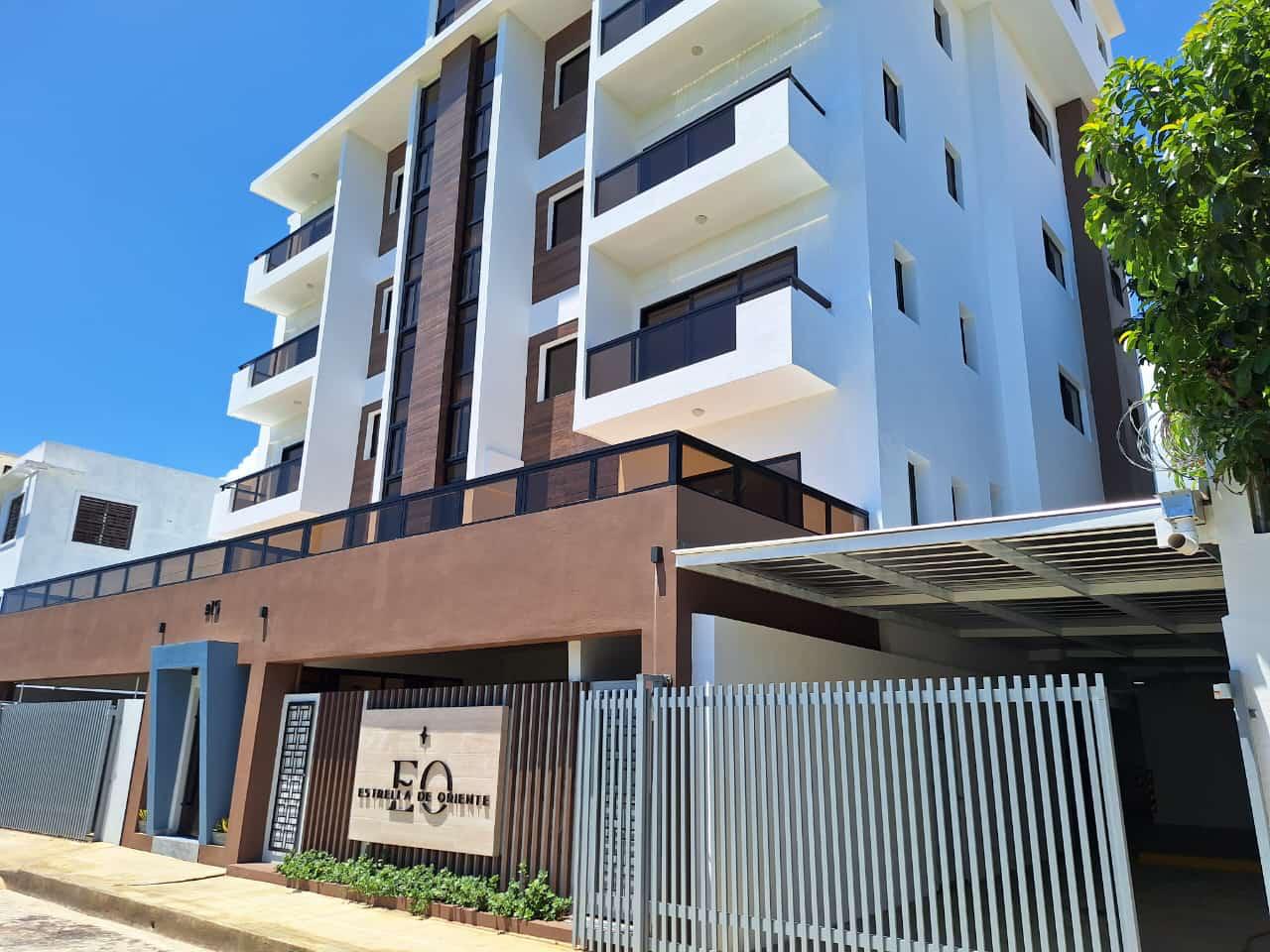 Apartamento de 3 Habitaciones en Venta en la Av. Ecológica.  Foto 7291720-1.jpg