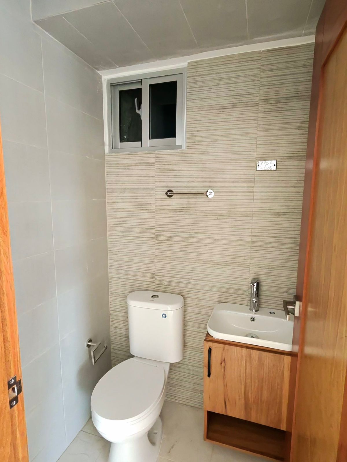 ????️ Renta de Apartamento en La Esmeralda – Zona Exclusiva de Santiag Foto 7291741-13.jpg