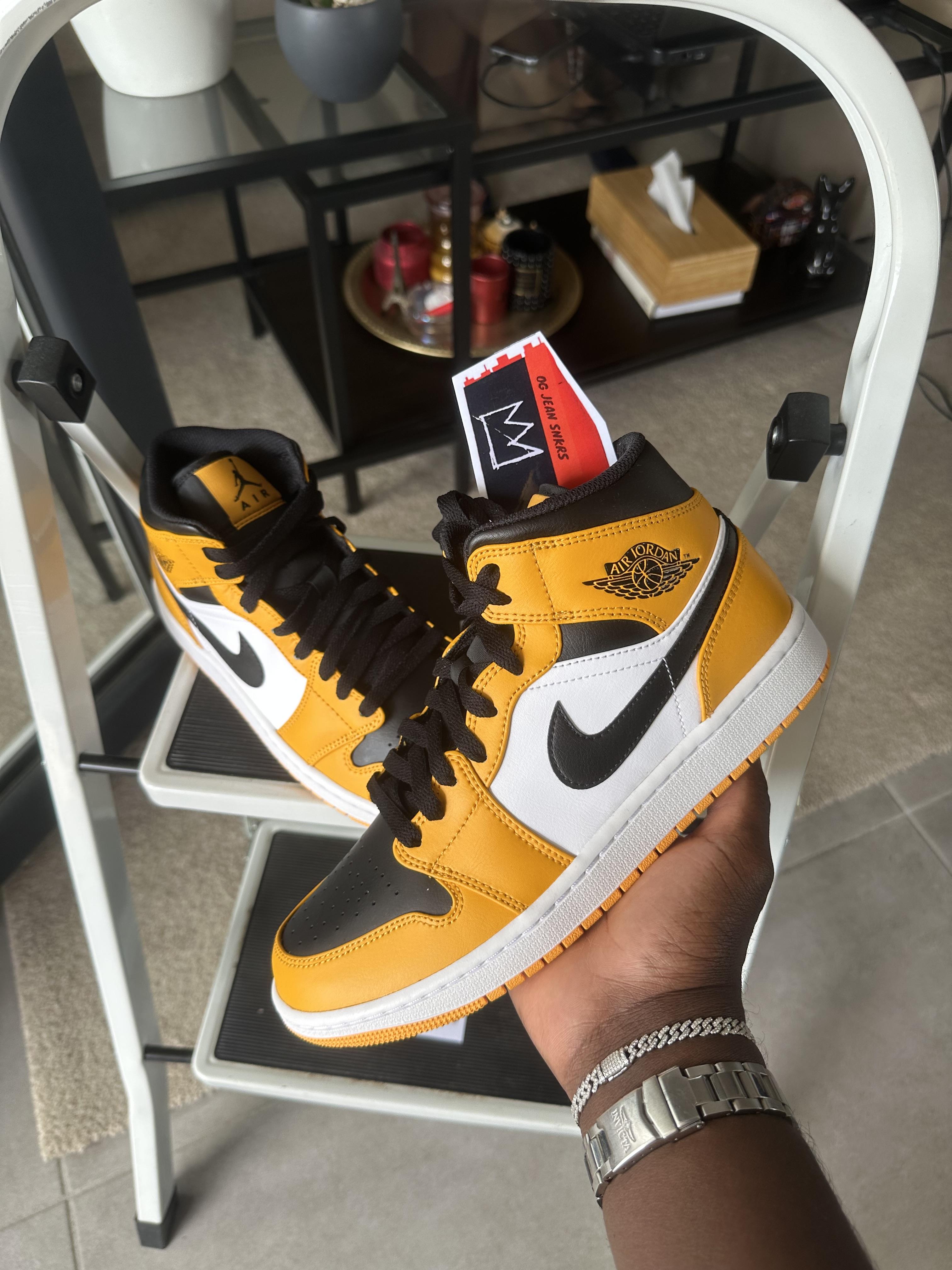 Tenis Teni NIKE AIR JORDAN 1 MID TAXI BLACK AND YELLOW Original Origin Foto 7291747-9.jpg