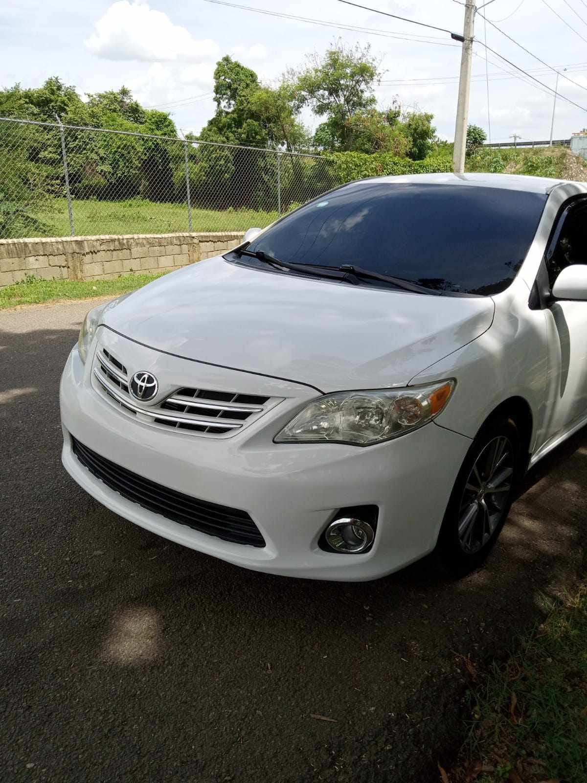Toyota Camry LE 2013   Foto 7291770-10.jpg