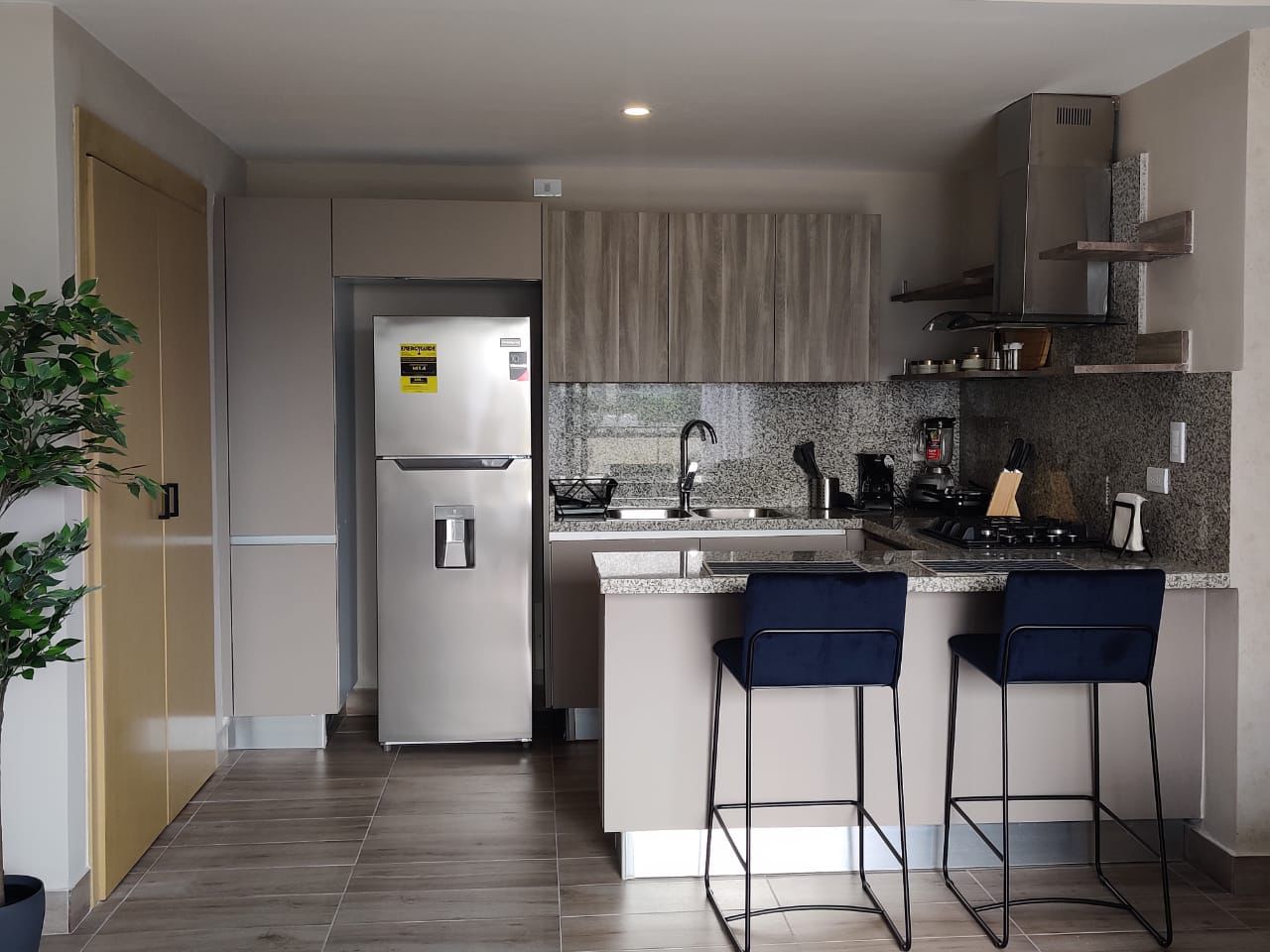 Se Renta Apartamento Amueblado en Torre de Lujo – Piantini Foto 7291789-2.jpg