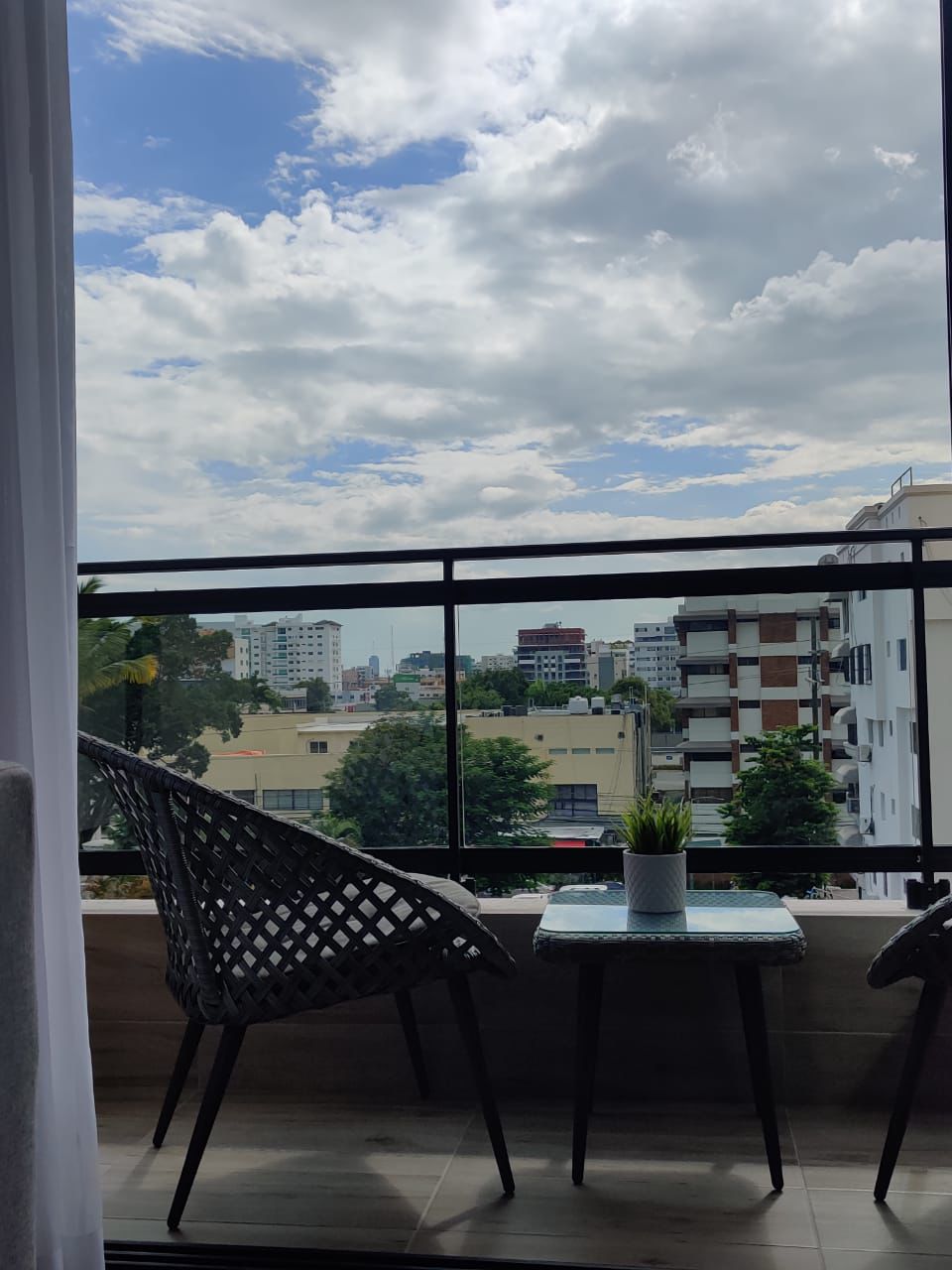 Se Renta Apartamento Amueblado en Torre de Lujo – Piantini Foto 7291789-3.jpg