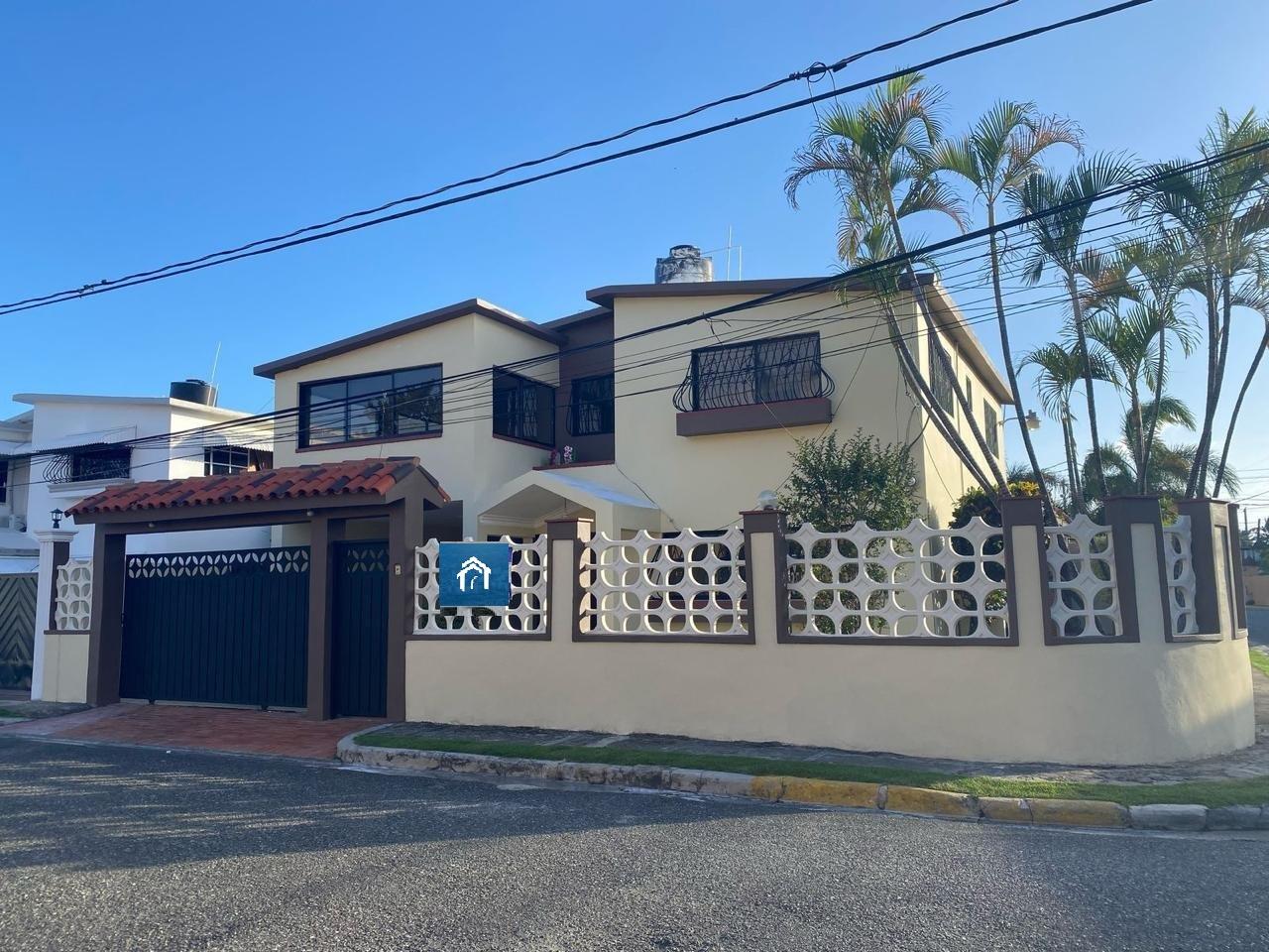 Casa en Residencial Antares cerca de la Ave. España Foto 7291810-9.jpg