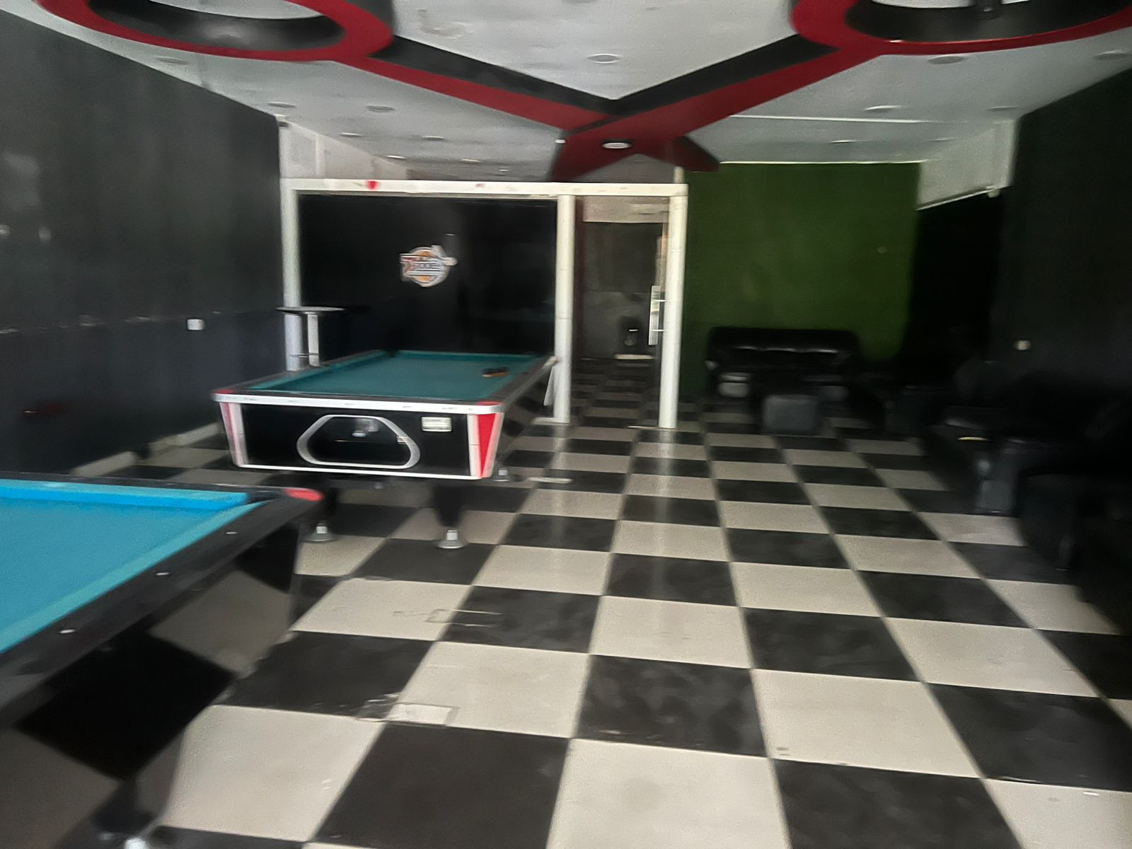 Local Comercial en Alquiler - Ideal para Villar con Temática de Peluqu Foto 7292082-3.jpg