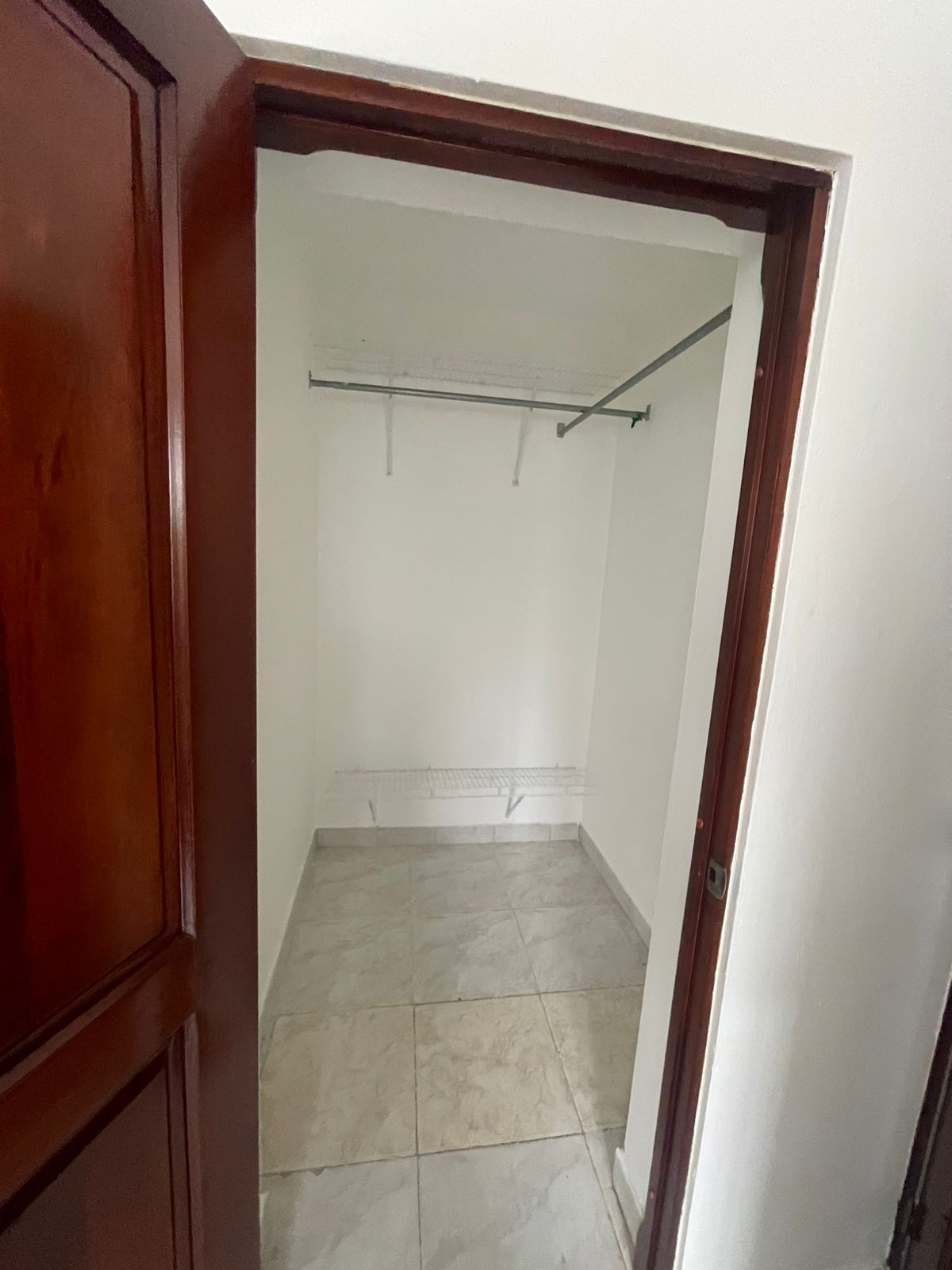 Apartamento en alquiler en Bella Vista Santo Domingo Foto 7292118-5.jpg